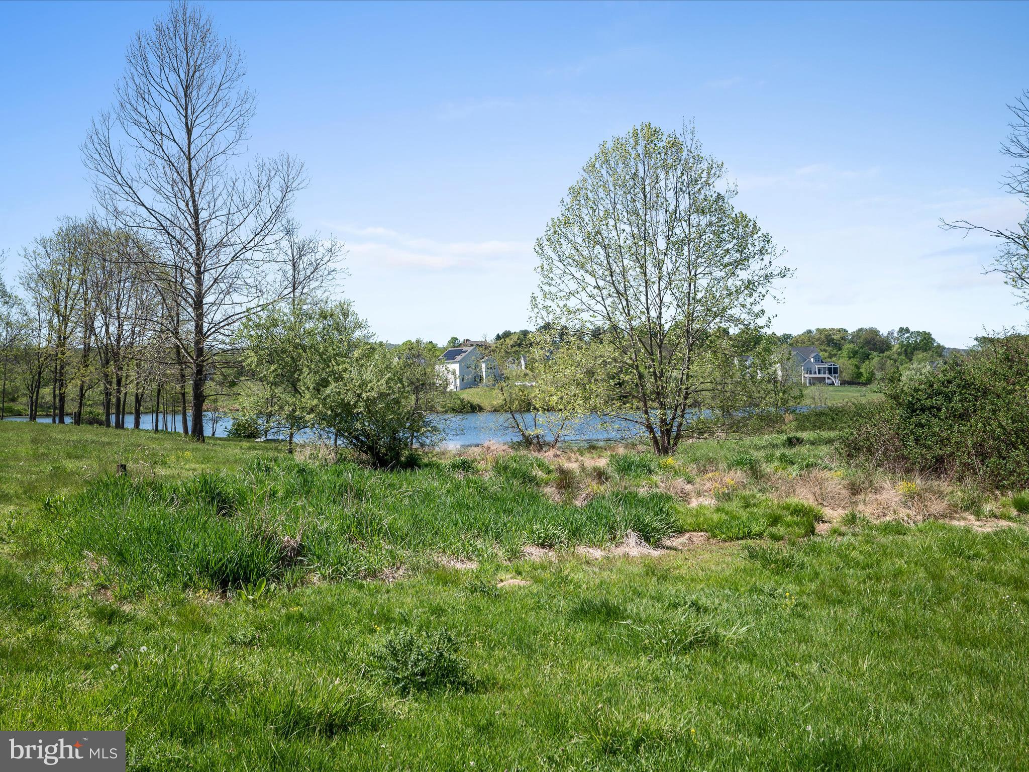 THE BLUFFS AT SLEETER LAKE - Residential
