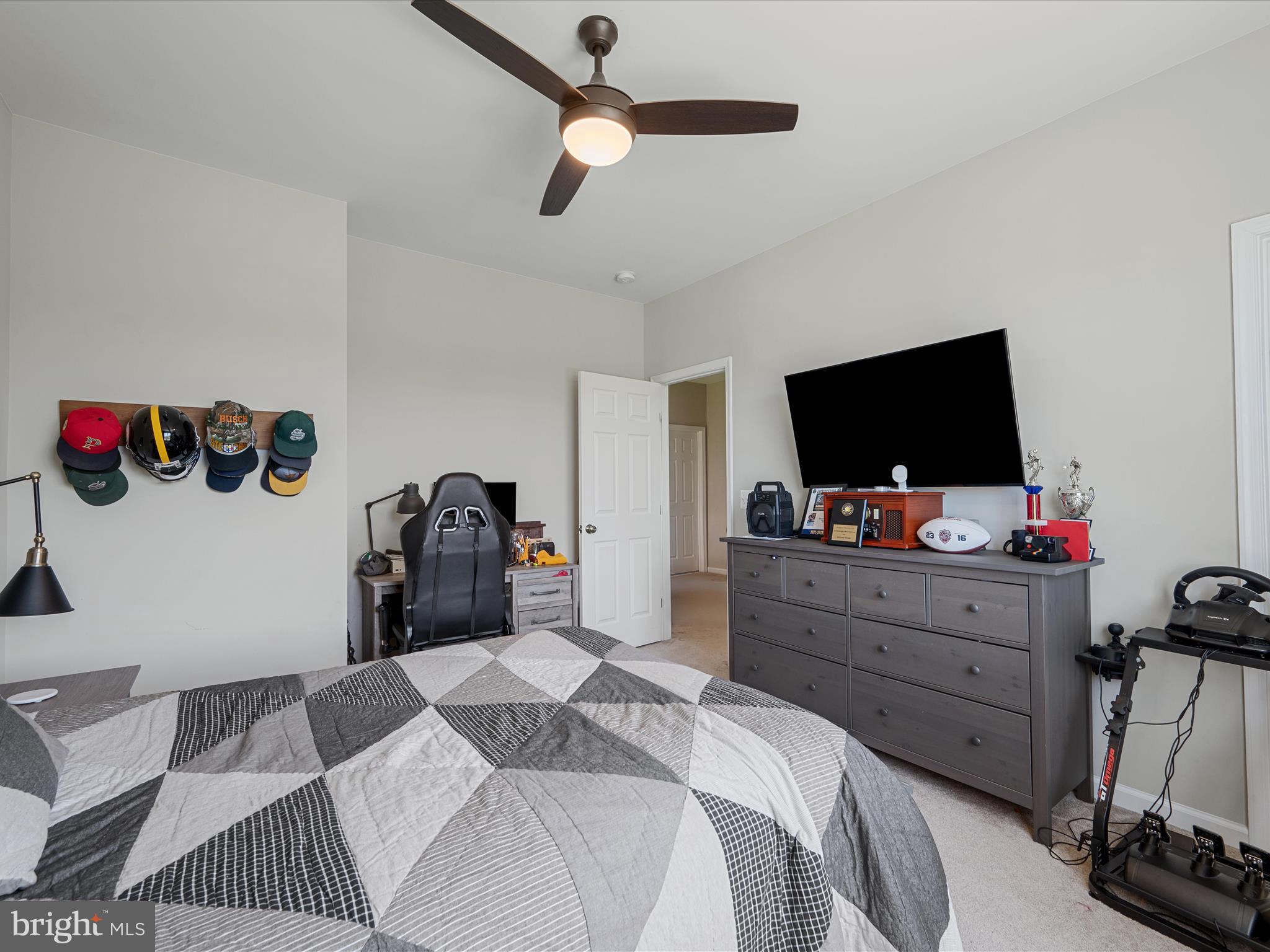 THE BLUFFS AT SLEETER LAKE - Residential