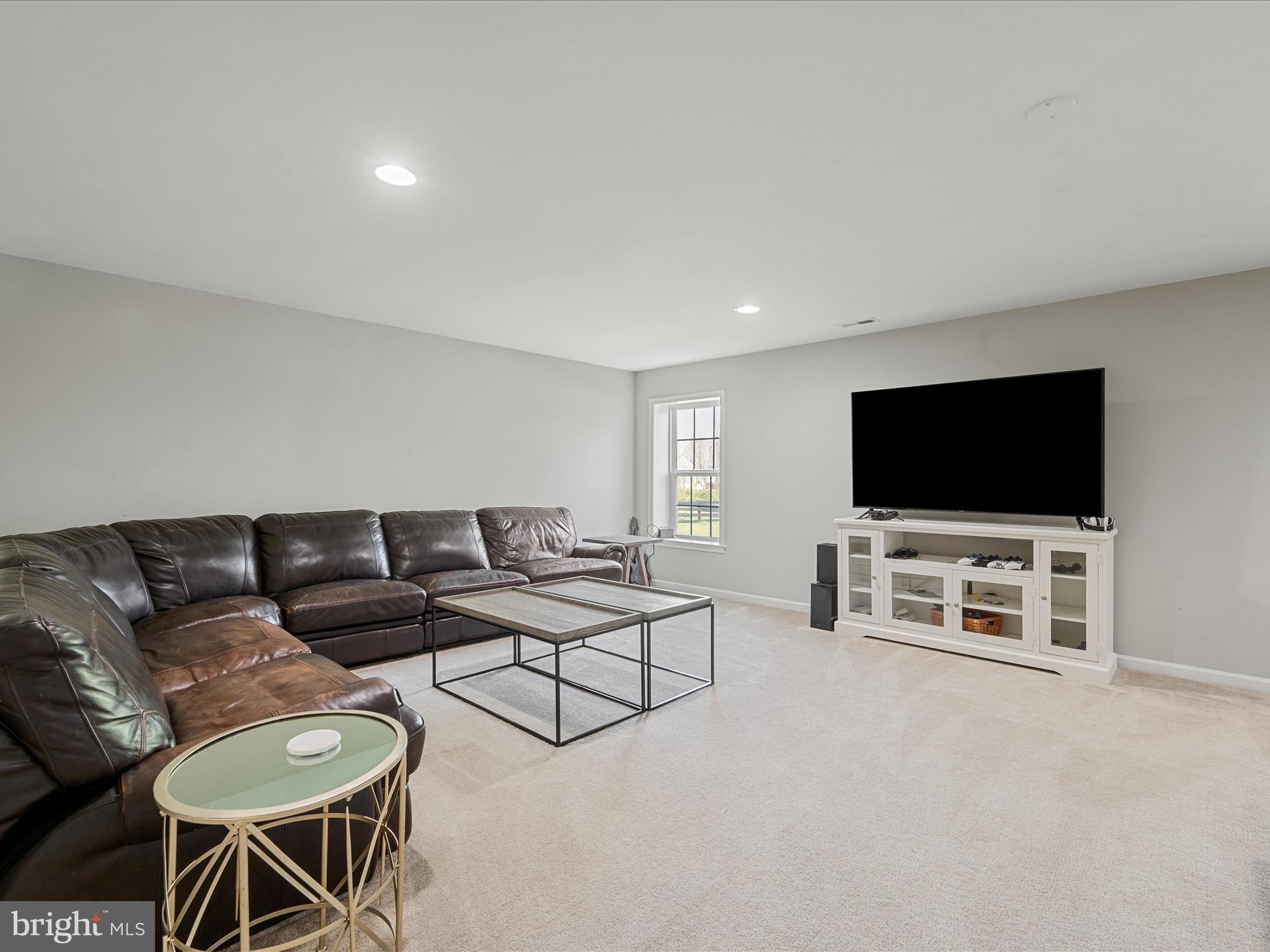 THE BLUFFS AT SLEETER LAKE - Residential