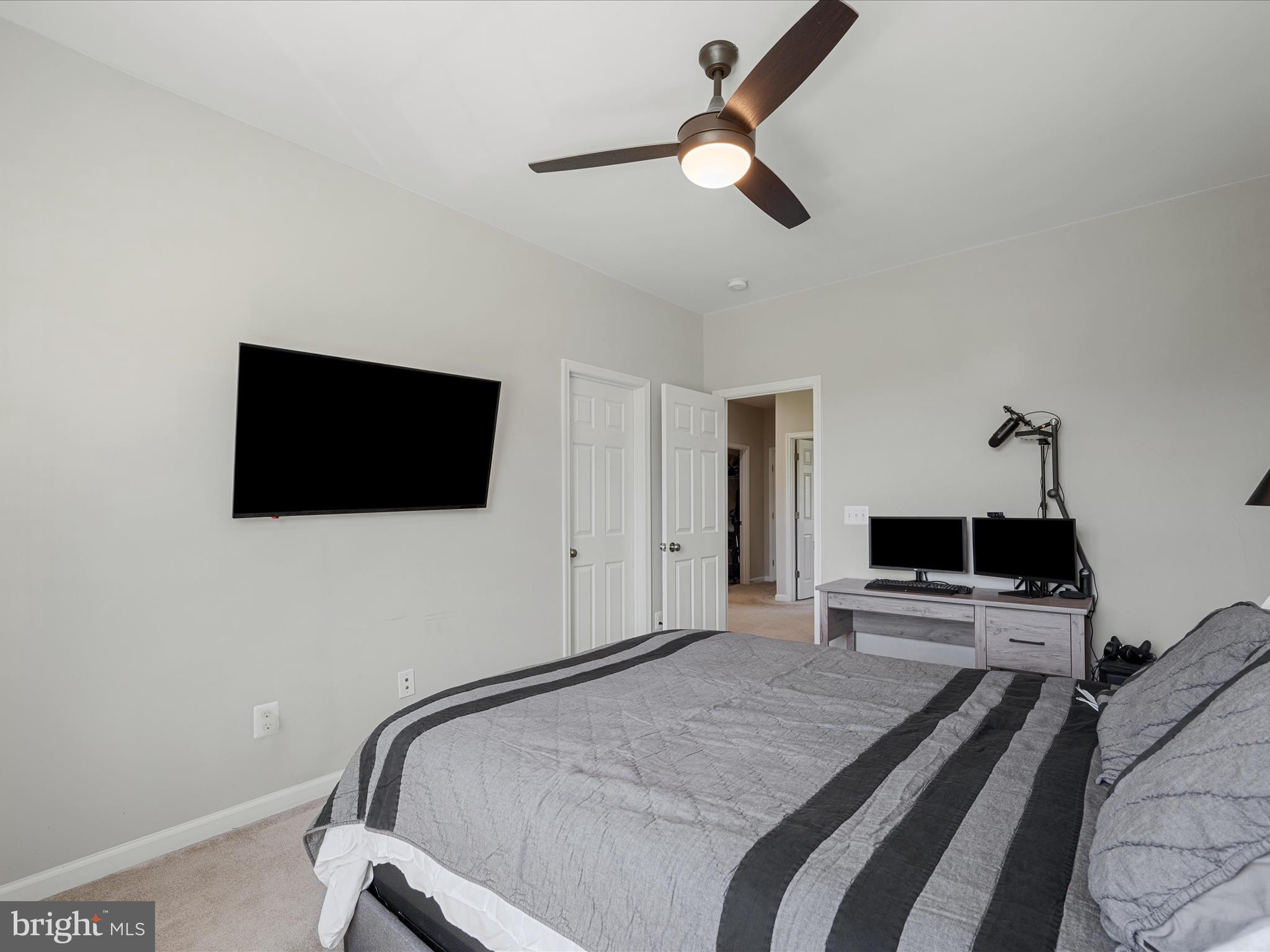 THE BLUFFS AT SLEETER LAKE - Residential