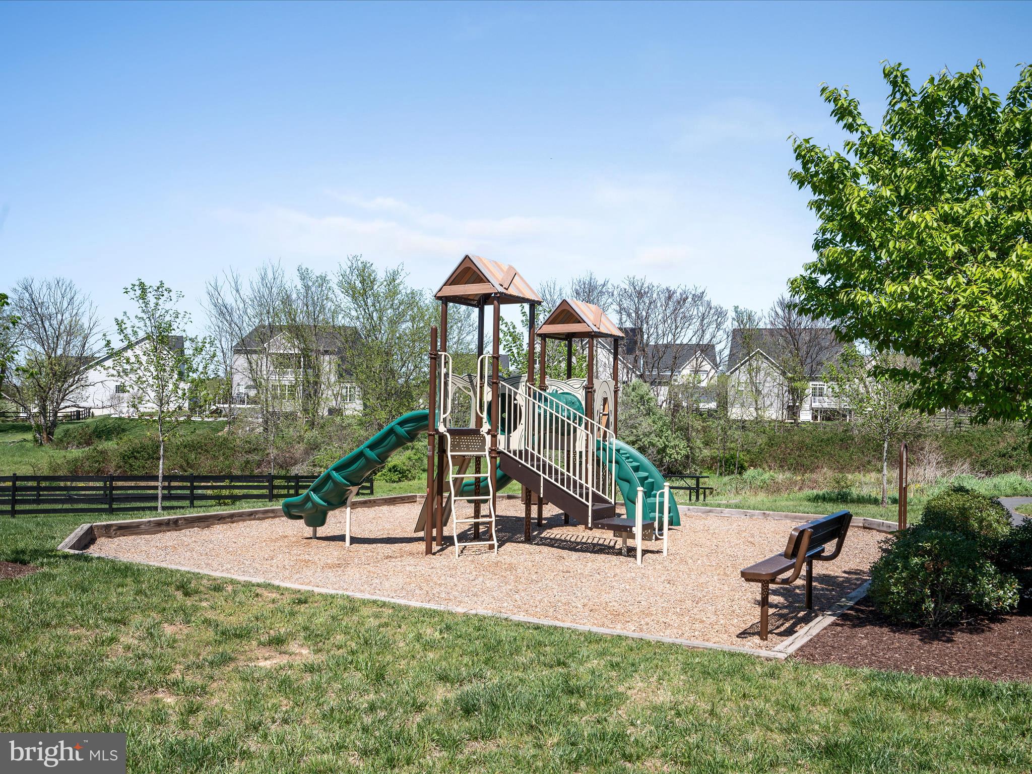 THE BLUFFS AT SLEETER LAKE - Residential