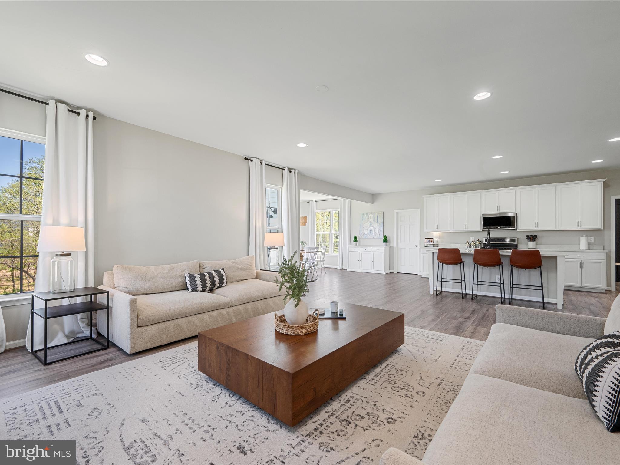 THE BLUFFS AT SLEETER LAKE - Residential