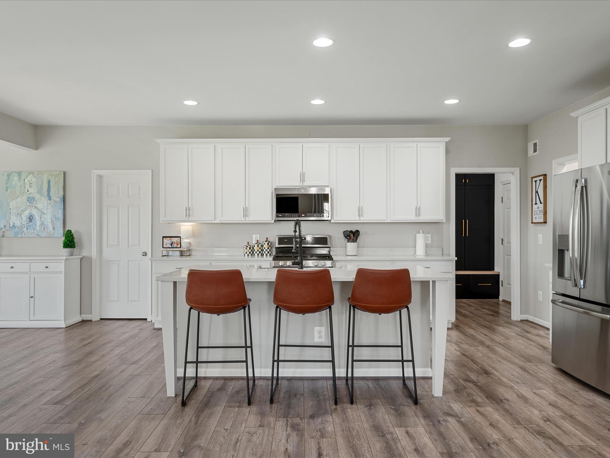 THE BLUFFS AT SLEETER LAKE - Residential