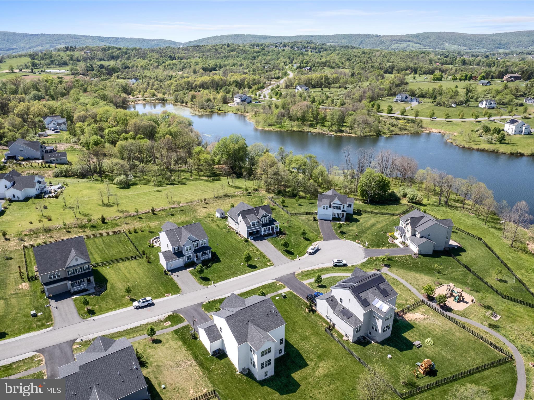 THE BLUFFS AT SLEETER LAKE - Residential