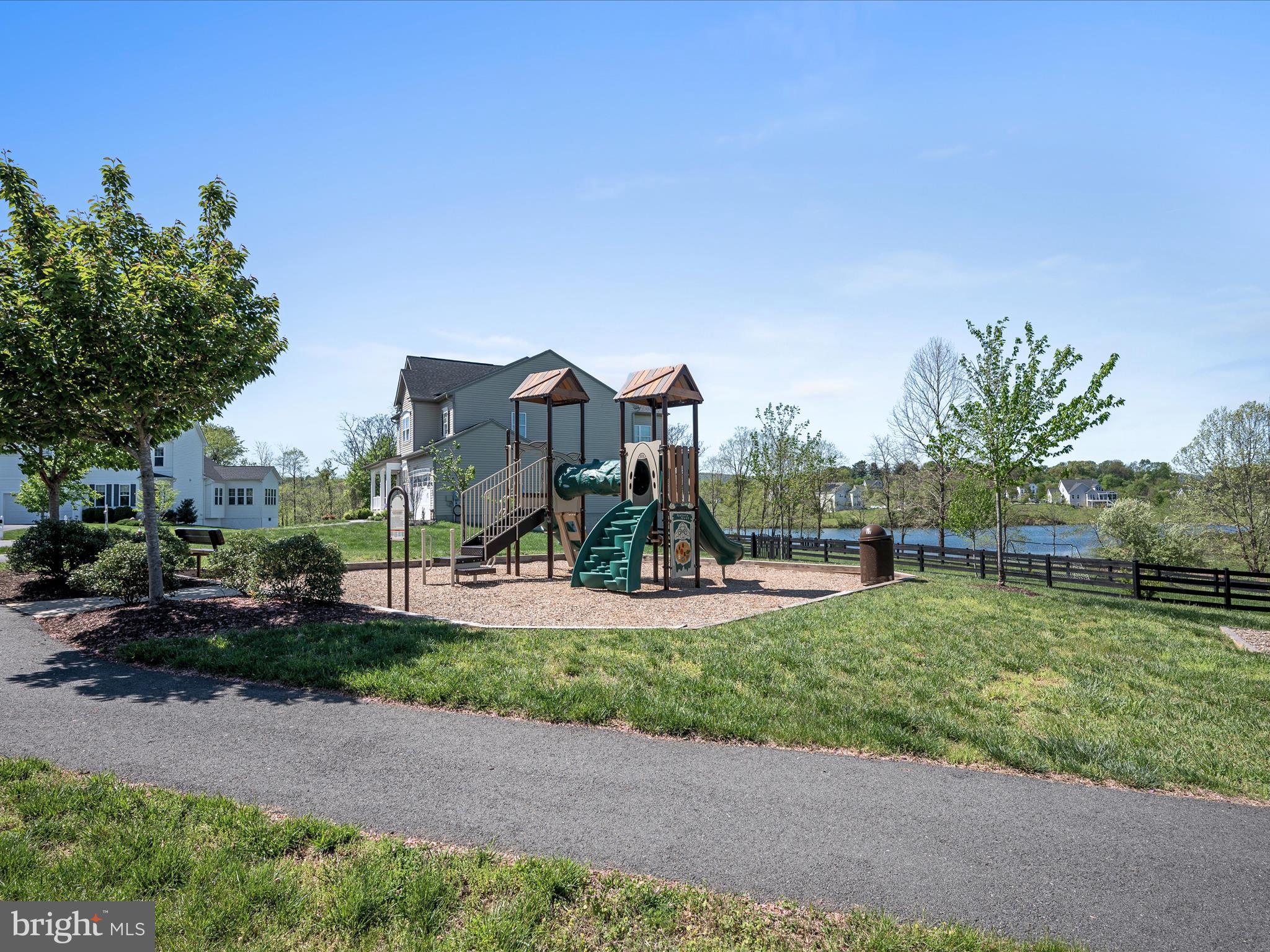 THE BLUFFS AT SLEETER LAKE - Residential