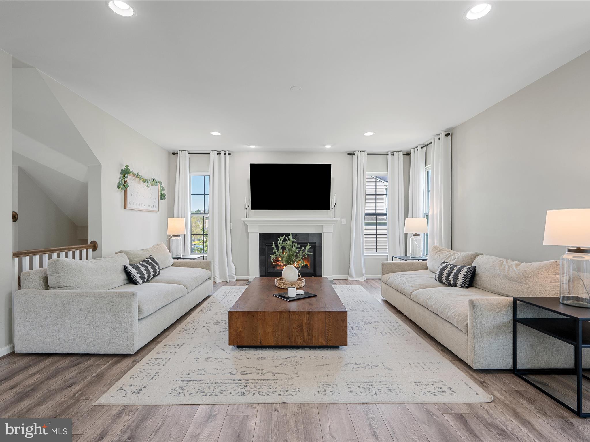 THE BLUFFS AT SLEETER LAKE - Residential