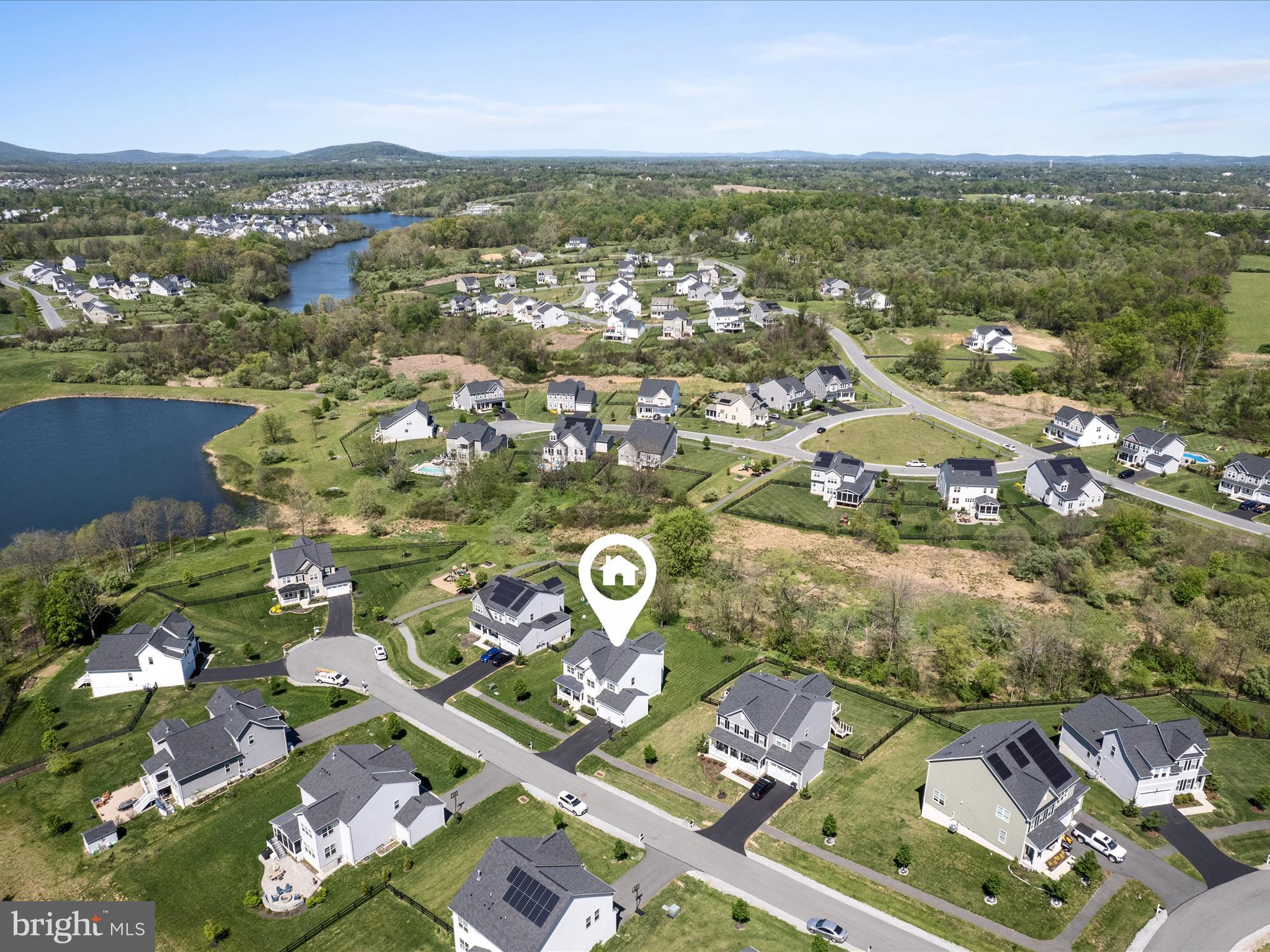 THE BLUFFS AT SLEETER LAKE - Residential