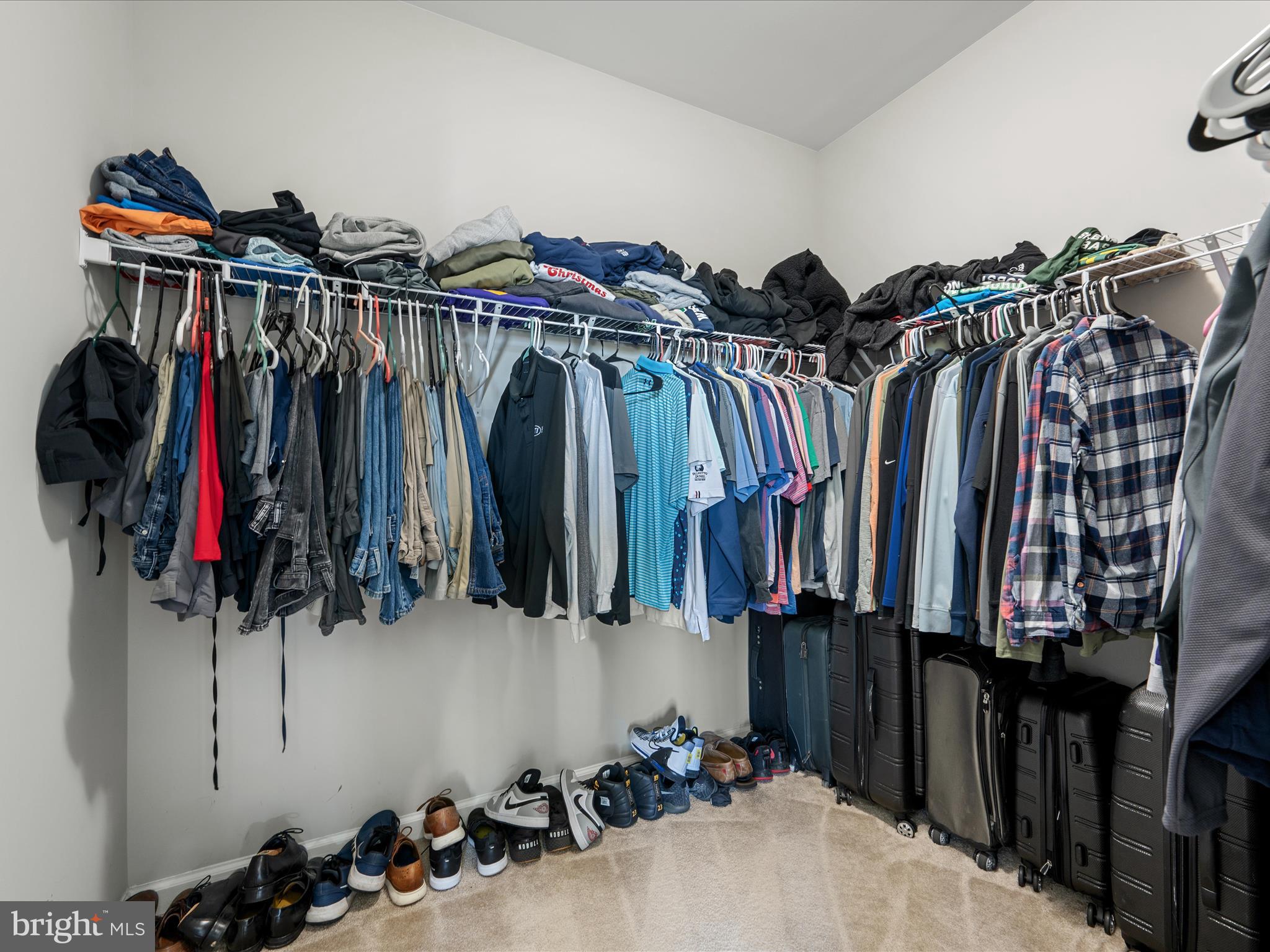 THE BLUFFS AT SLEETER LAKE - Residential