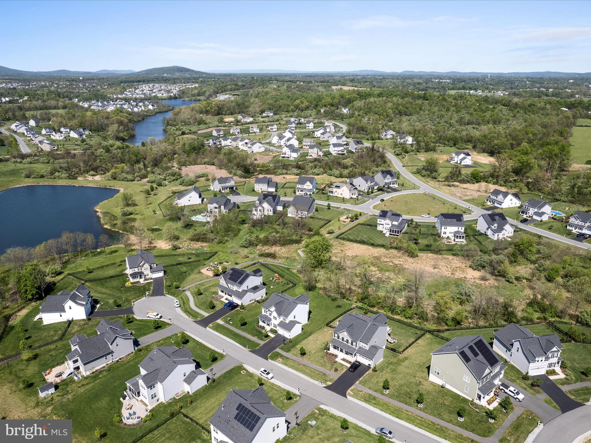 THE BLUFFS AT SLEETER LAKE - Residential