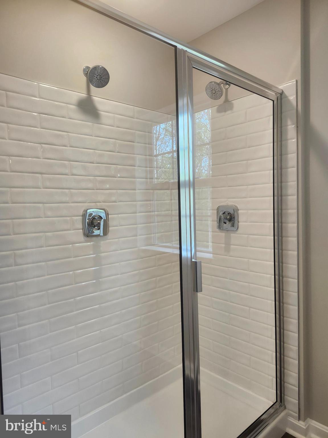 SETTLE WOODS - Residential