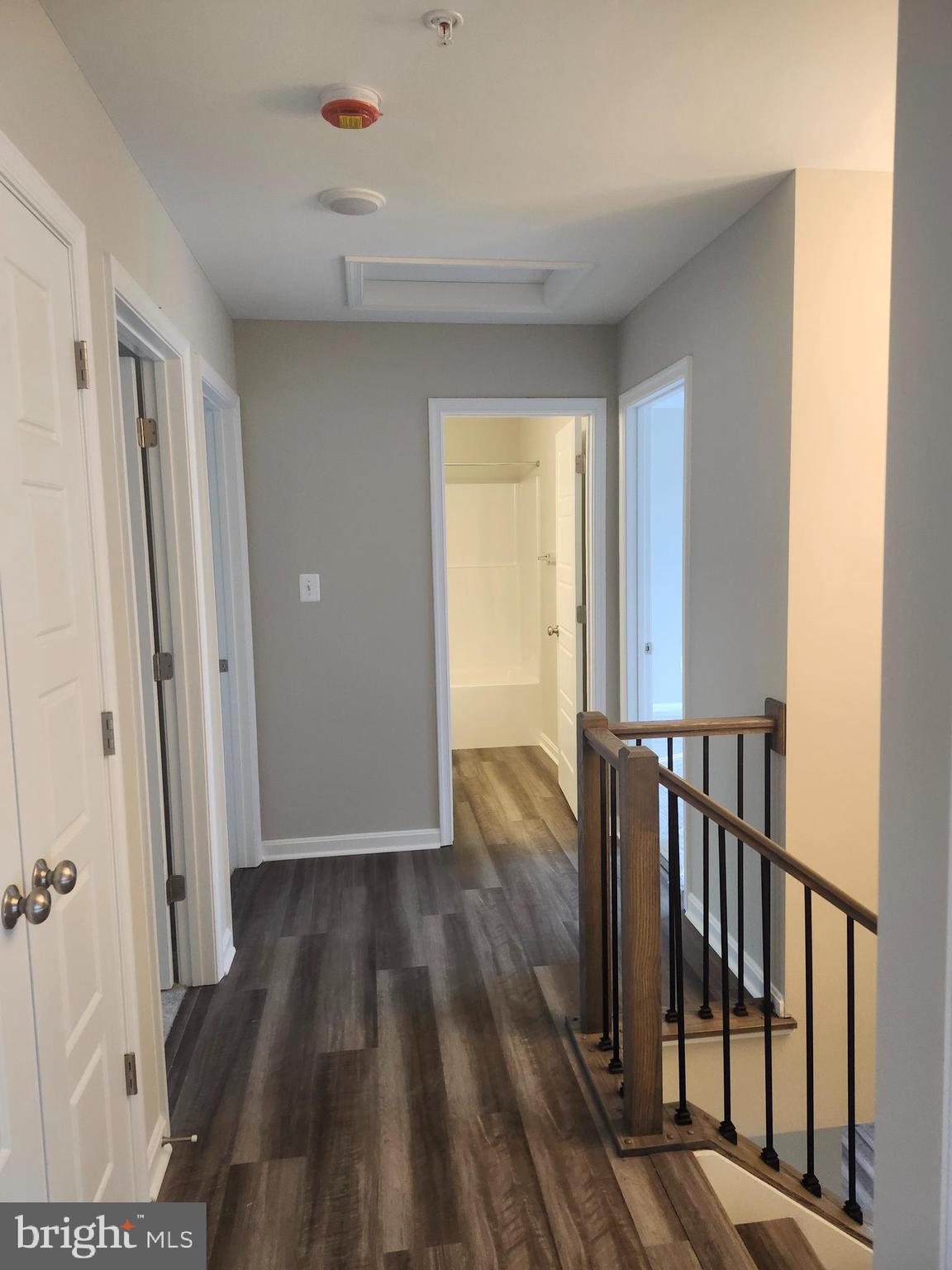 SETTLE WOODS - Residential