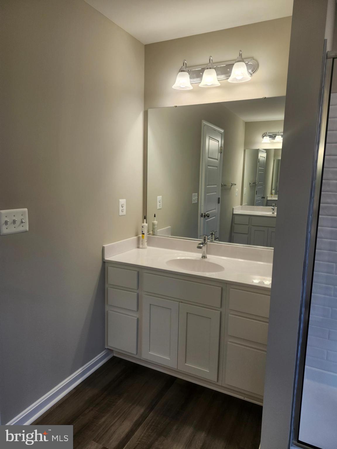 SETTLE WOODS - Residential