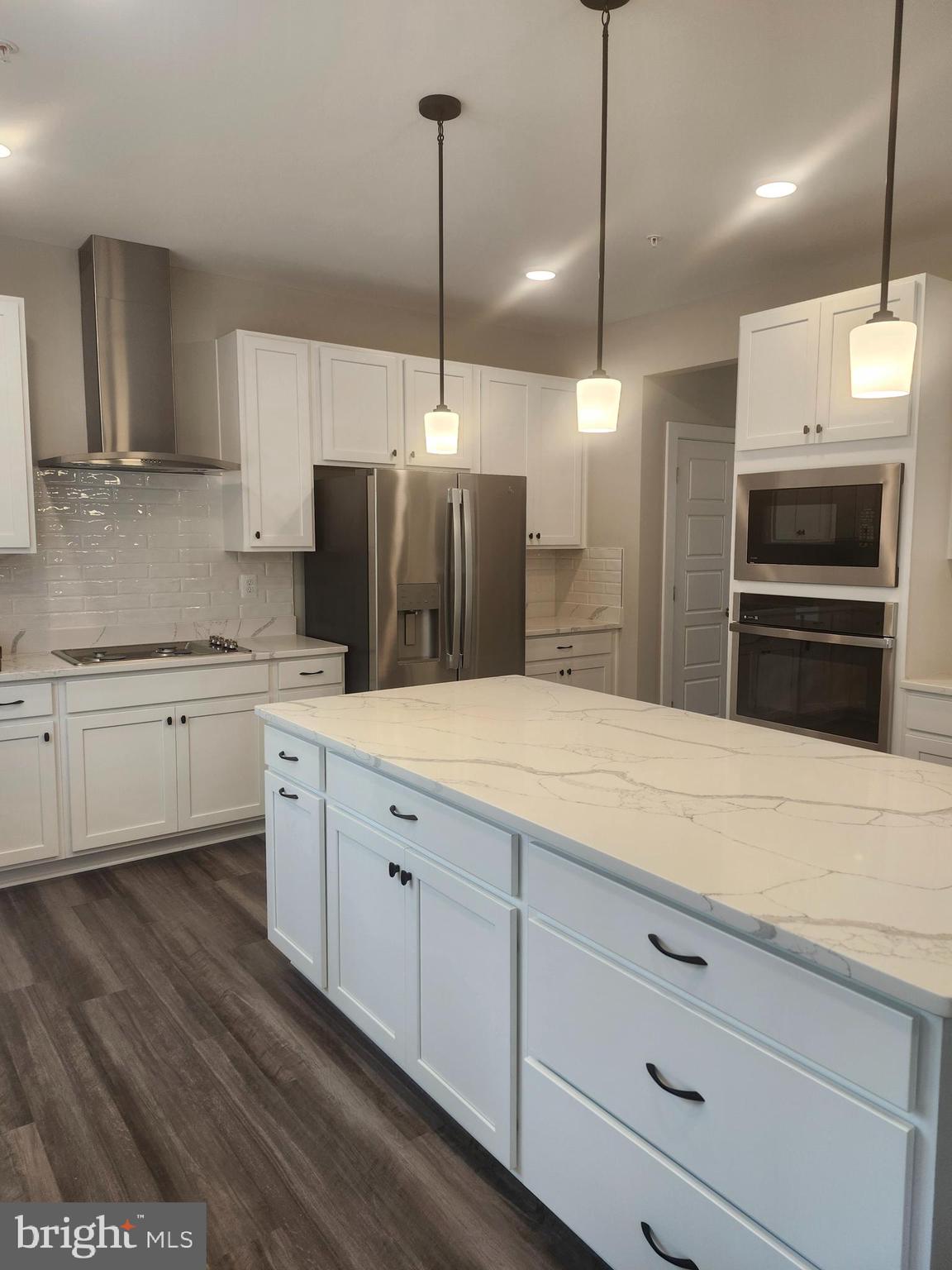 SETTLE WOODS - Residential