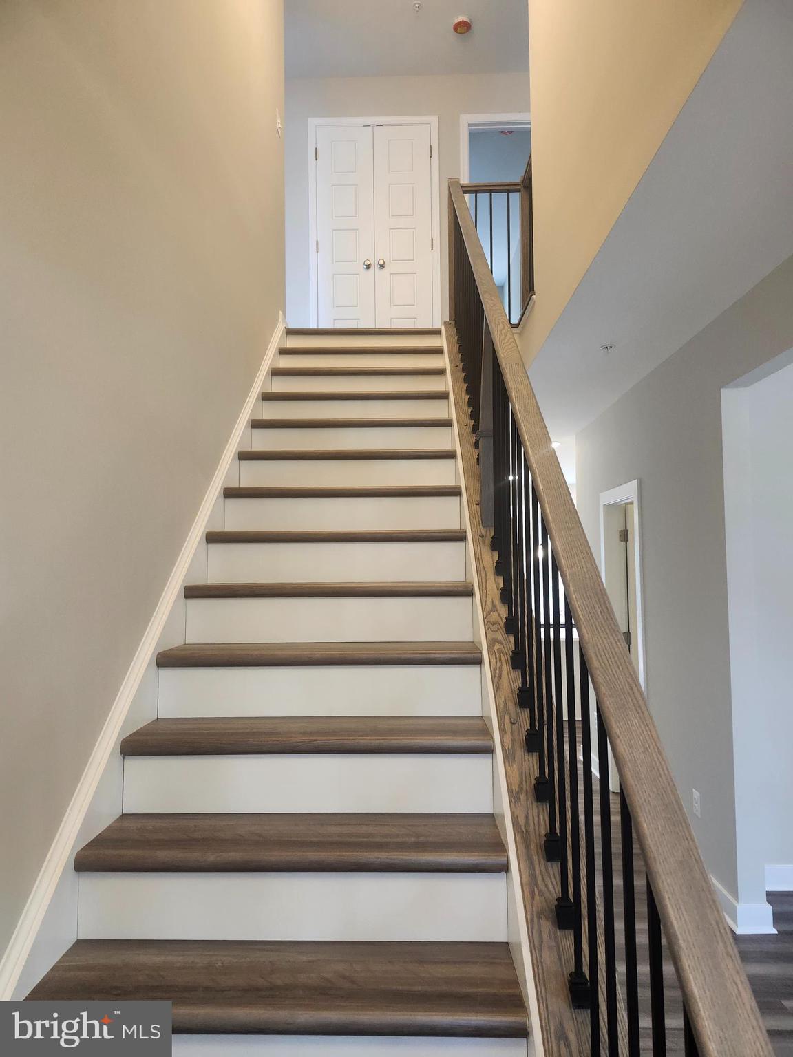 SETTLE WOODS - Residential