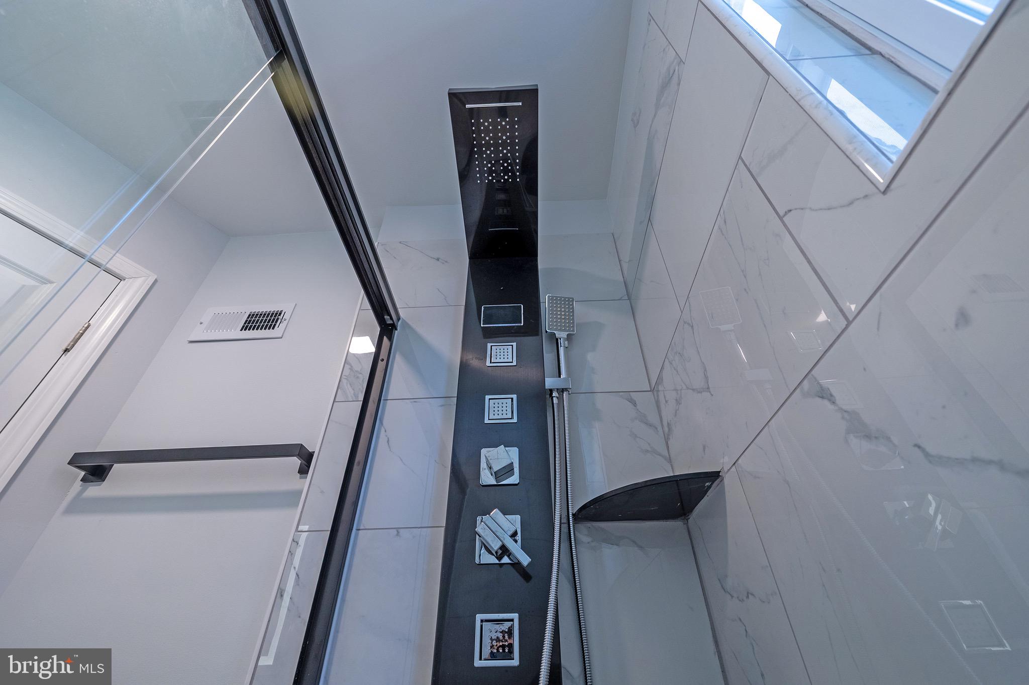 PHILADELPHIA (NORTH) - Residential