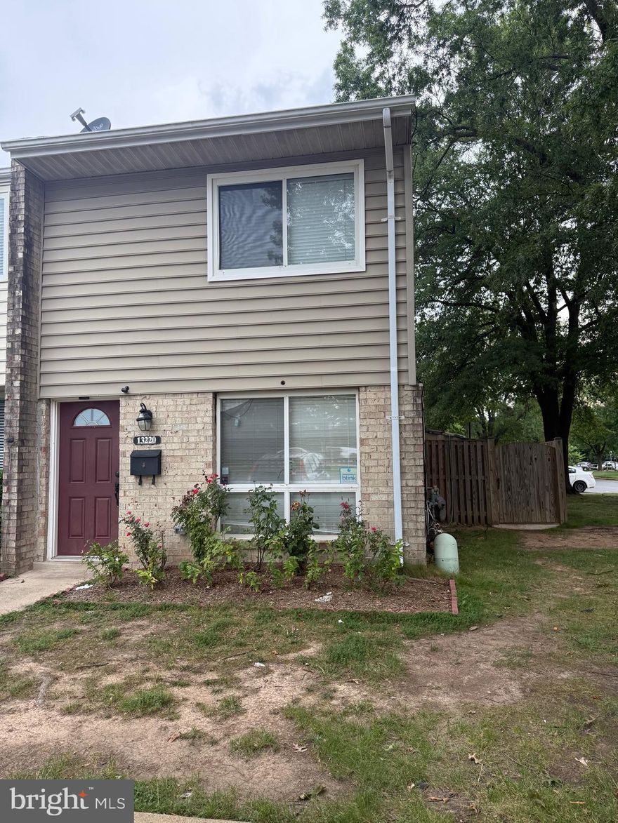 2  Level townhouse 2 bedrooms 1 bathroom kitchen is been remodel 4 years old and the A/C unite 4 years 
old, the fence 4 years ago and washer 2 year old good condition, thank you for showing.