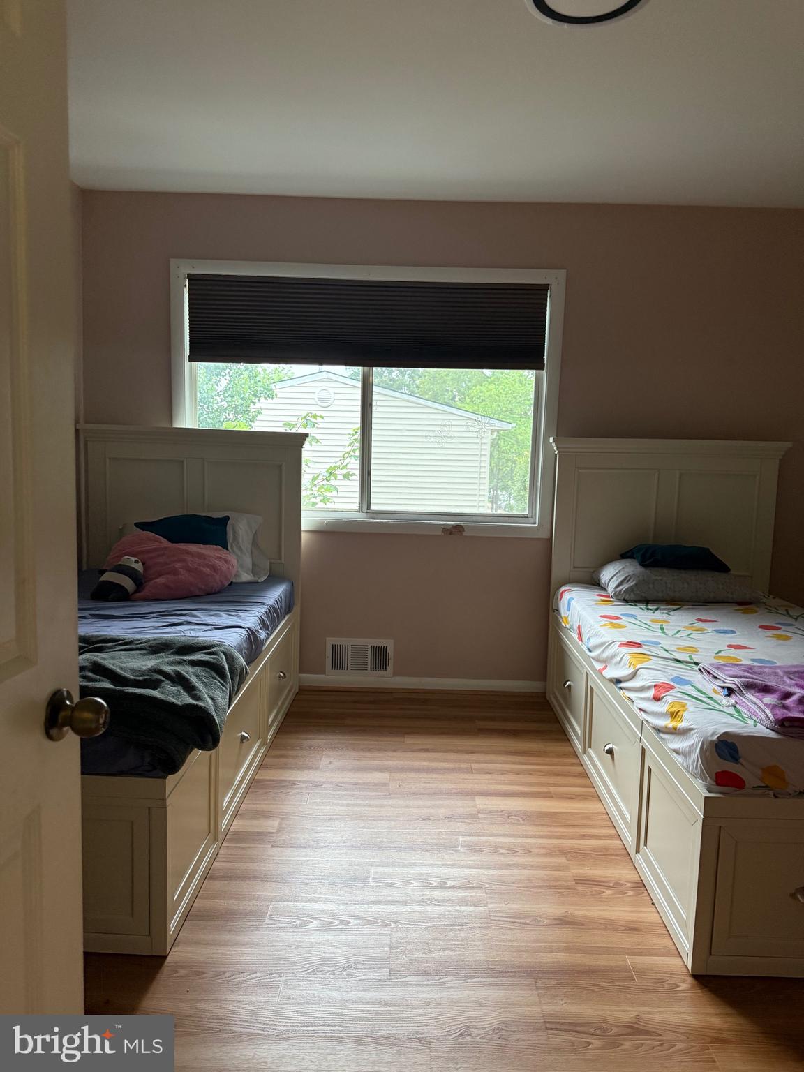 REFLECTION LAKE - Residential