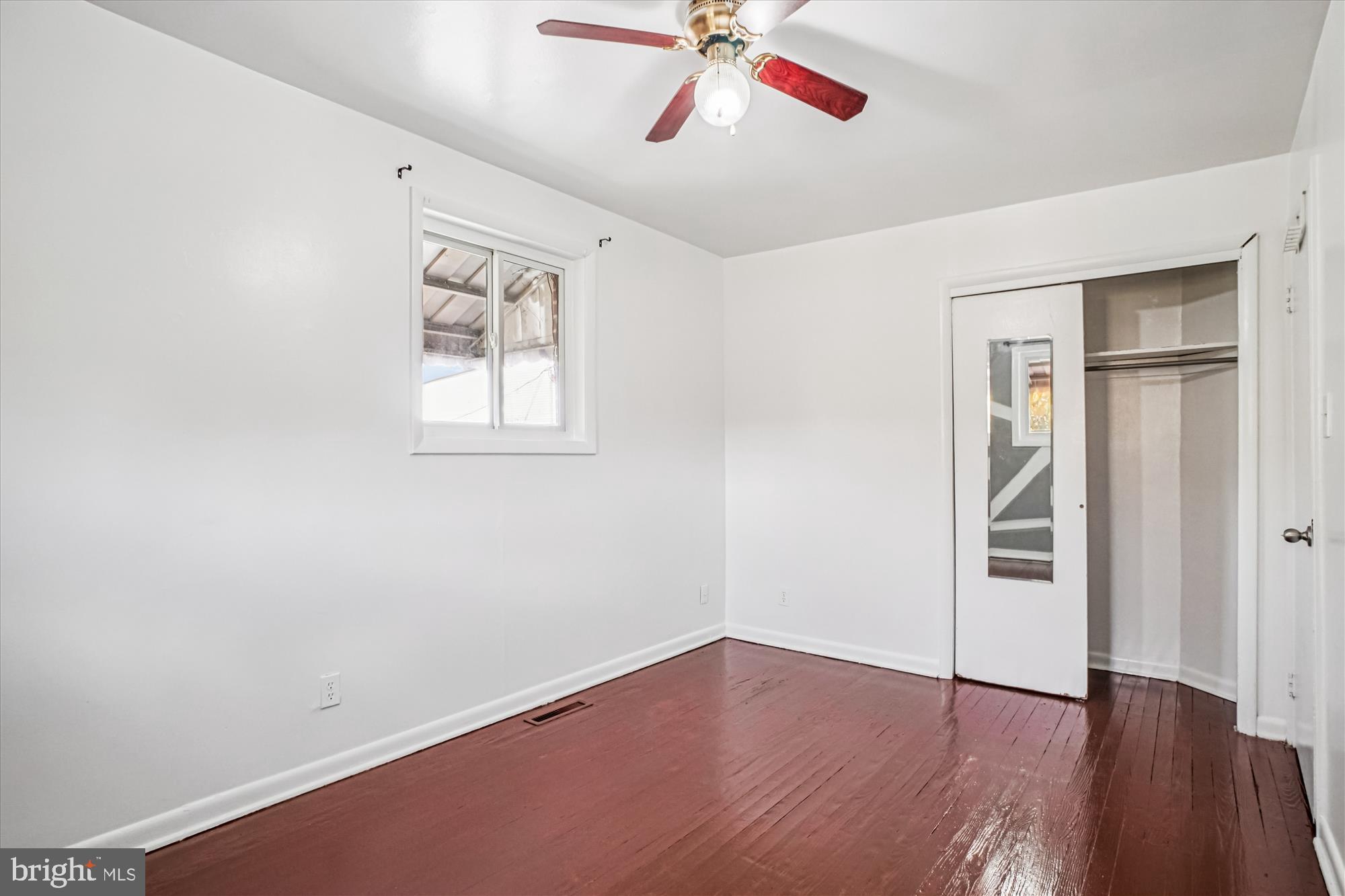 PARKER GRAY - Residential Lease