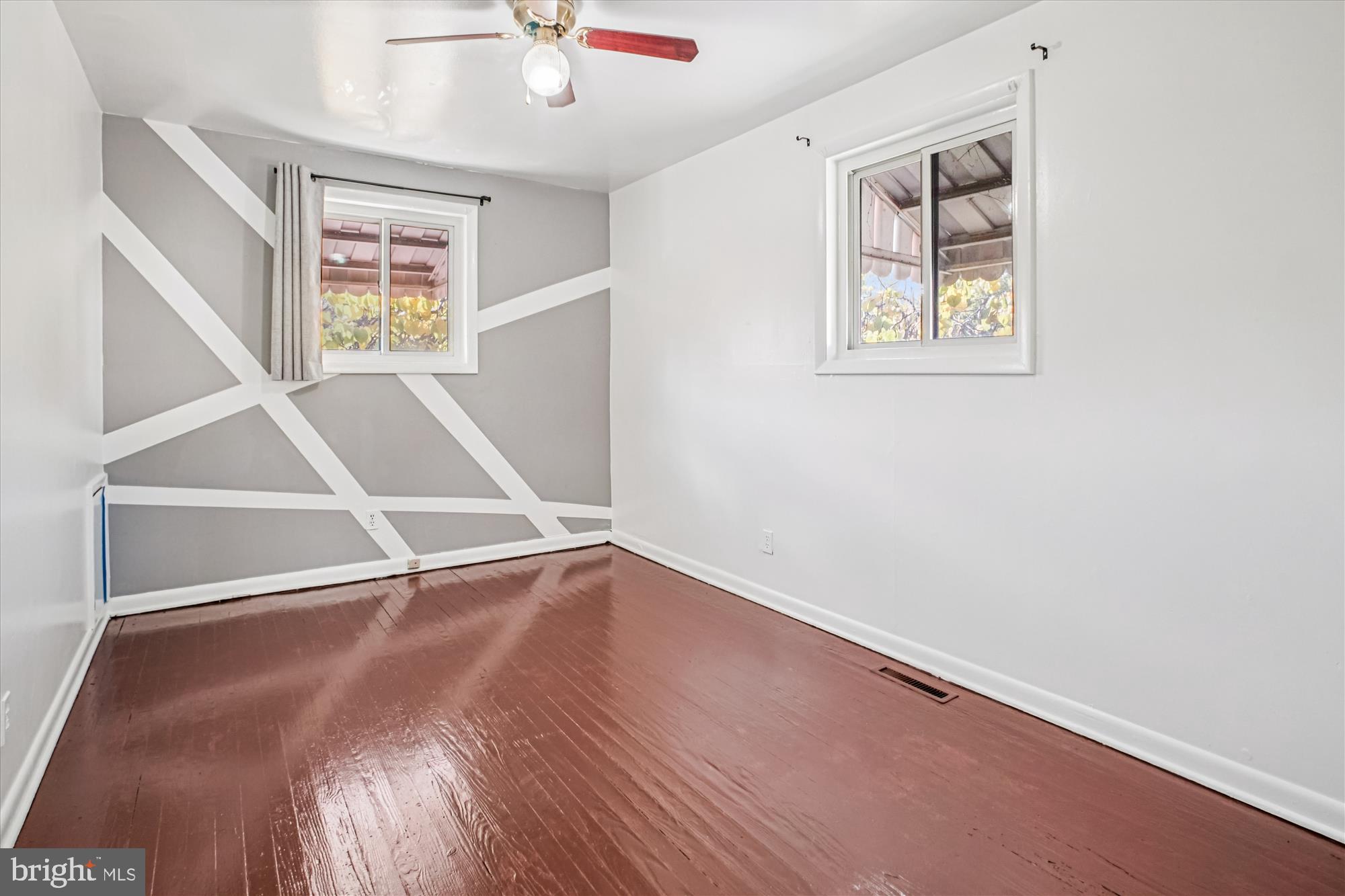 PARKER GRAY - Residential Lease