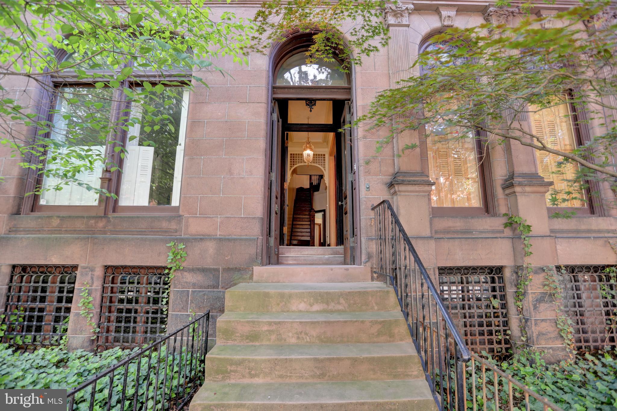 1510 PARK AVENUE
