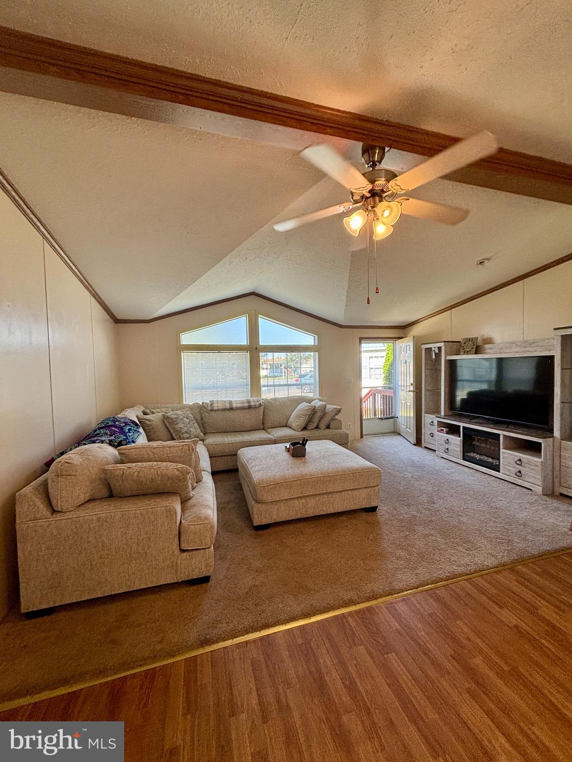 SOUTHSIDE LANDING - Residential