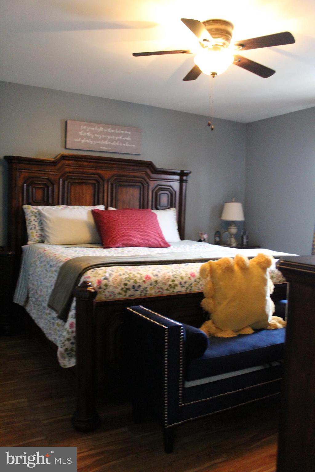 HEATHER KNOLL - Residential