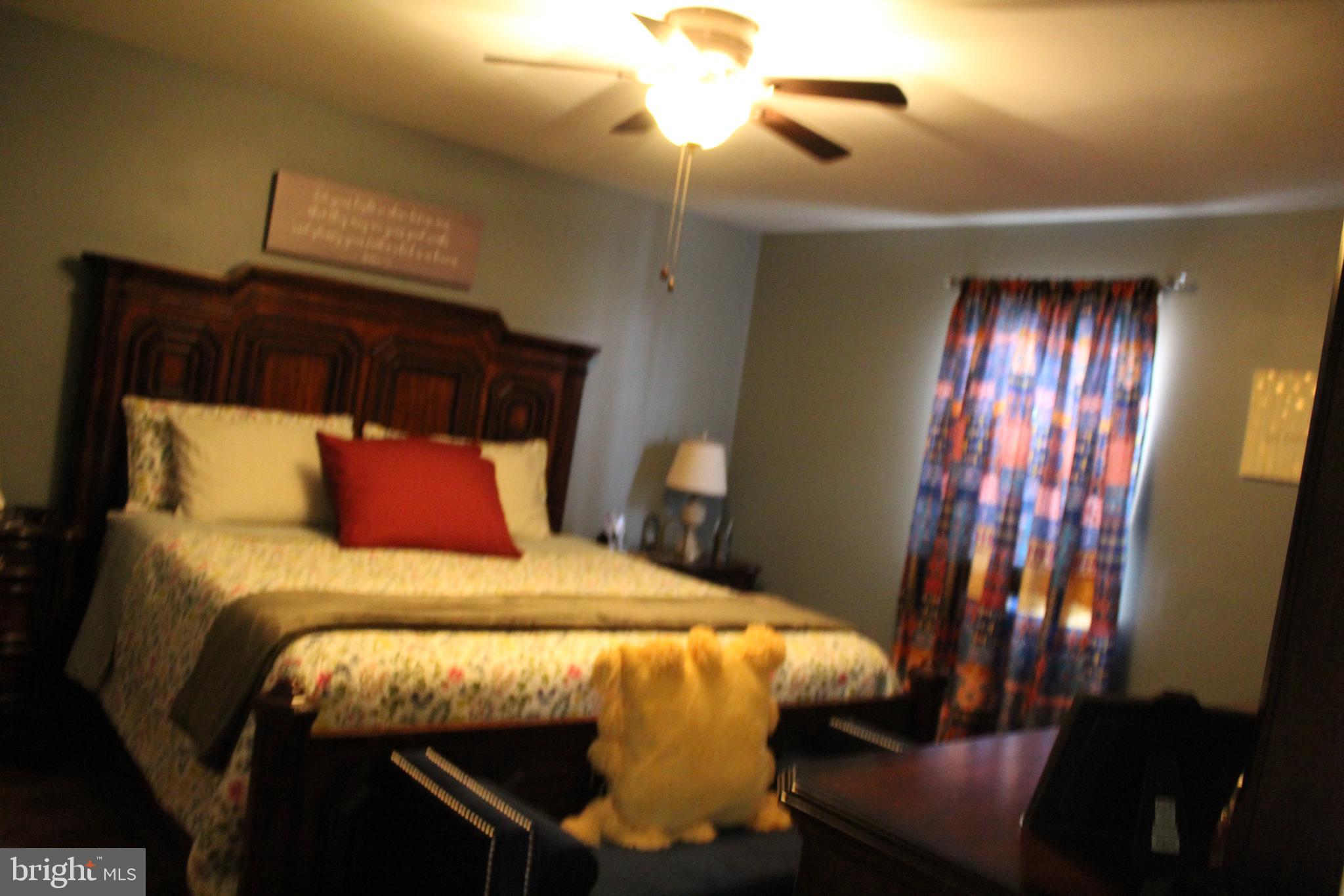 HEATHER KNOLL - Residential