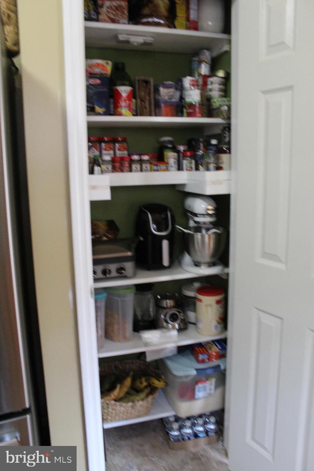 HEATHER KNOLL - Residential