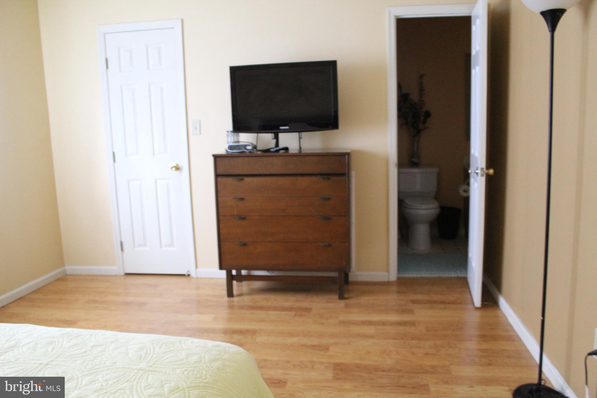 HEATHER KNOLL - Residential