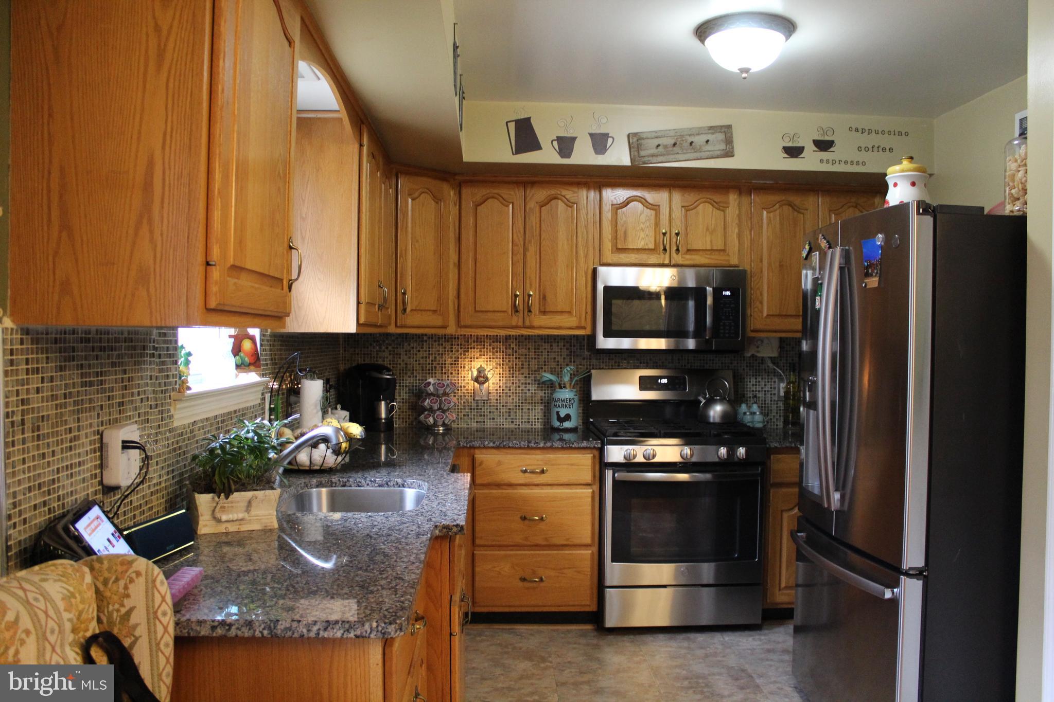 HEATHER KNOLL - Residential