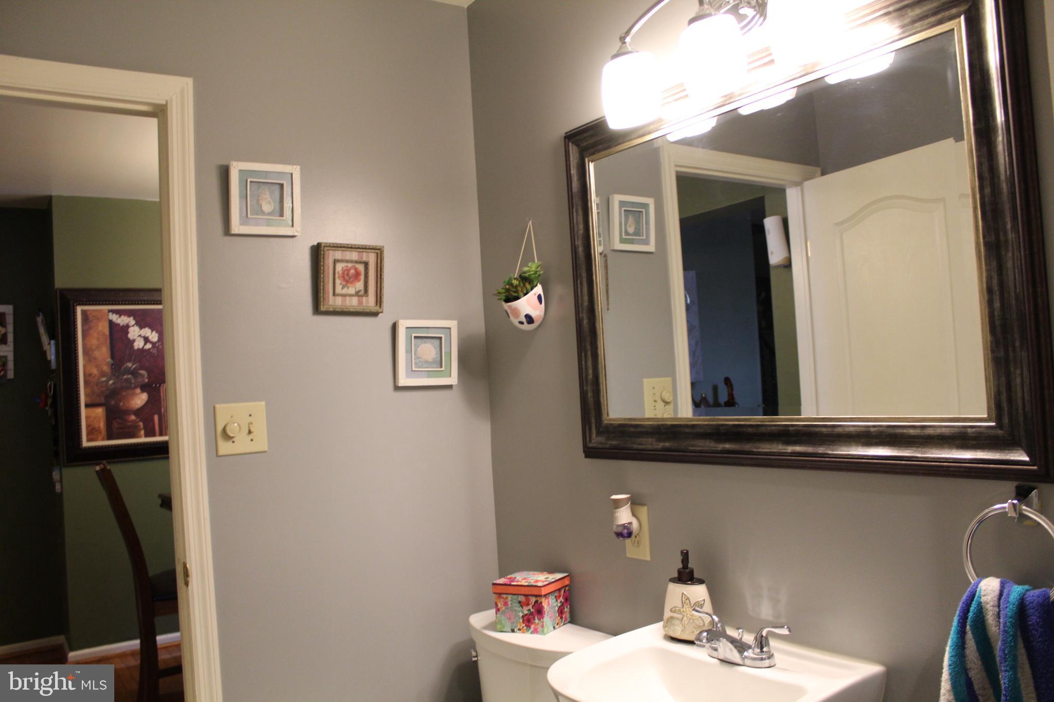 HEATHER KNOLL - Residential