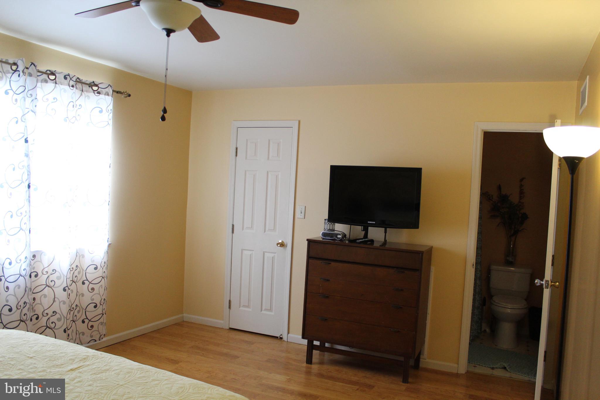 HEATHER KNOLL - Residential