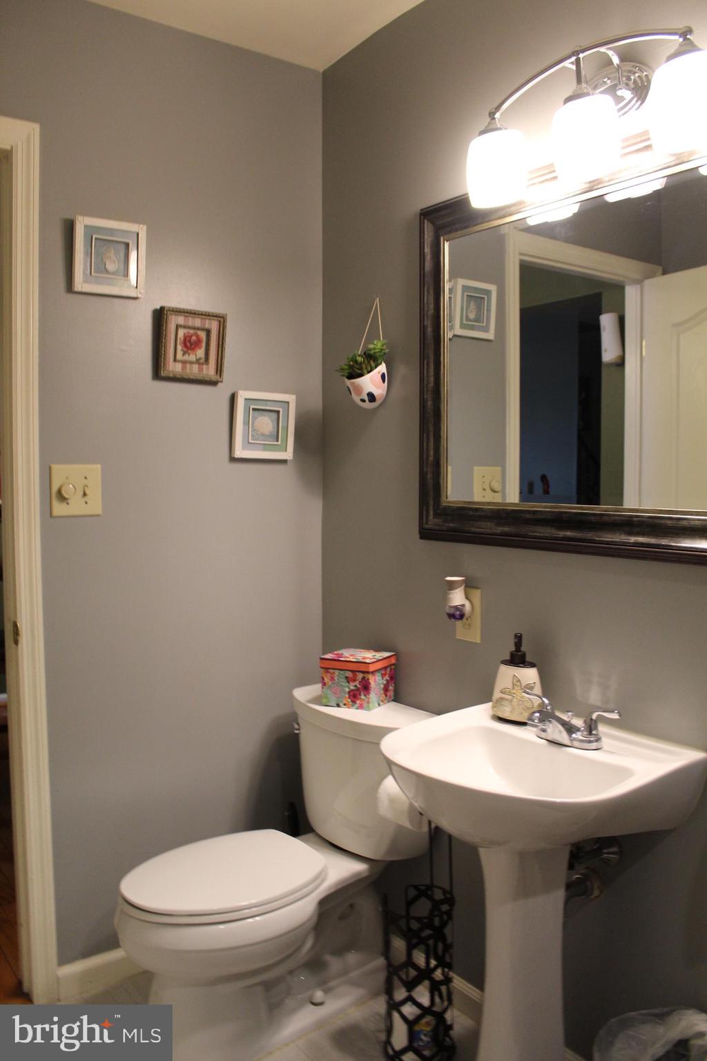 HEATHER KNOLL - Residential