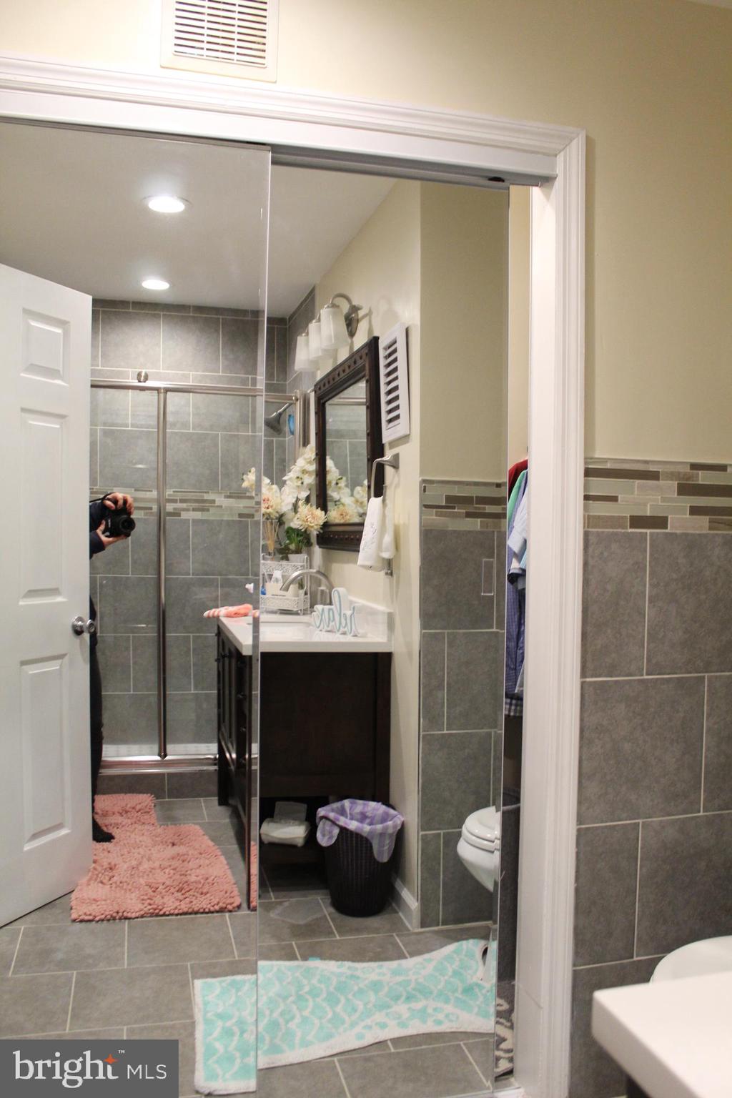 HEATHER KNOLL - Residential