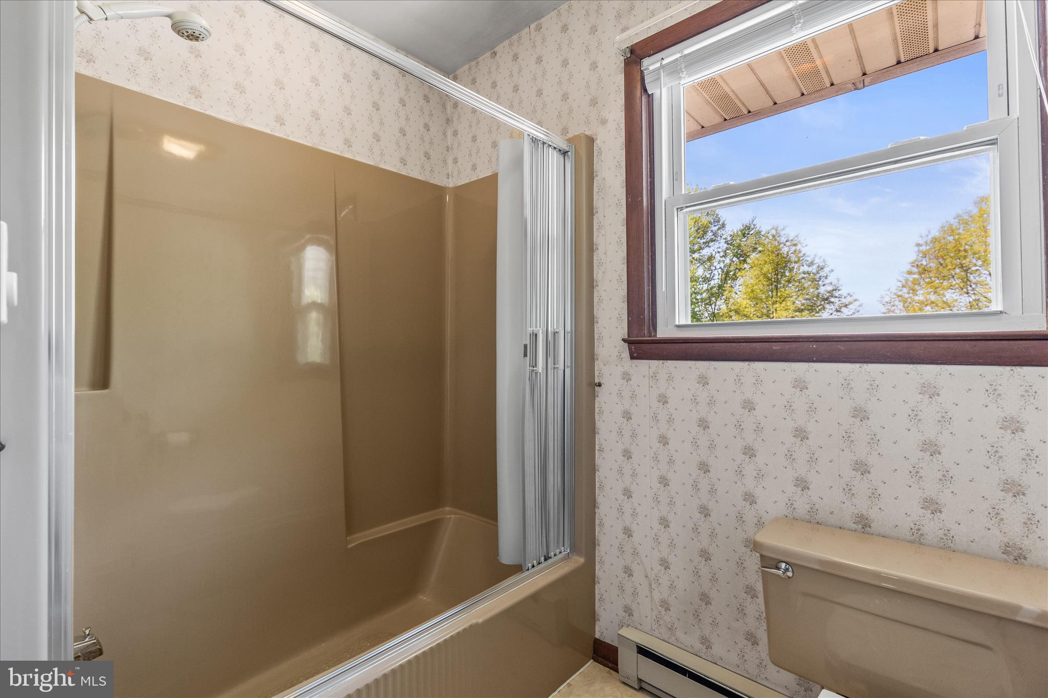 TANGLEWOOD HGHTS - Residential