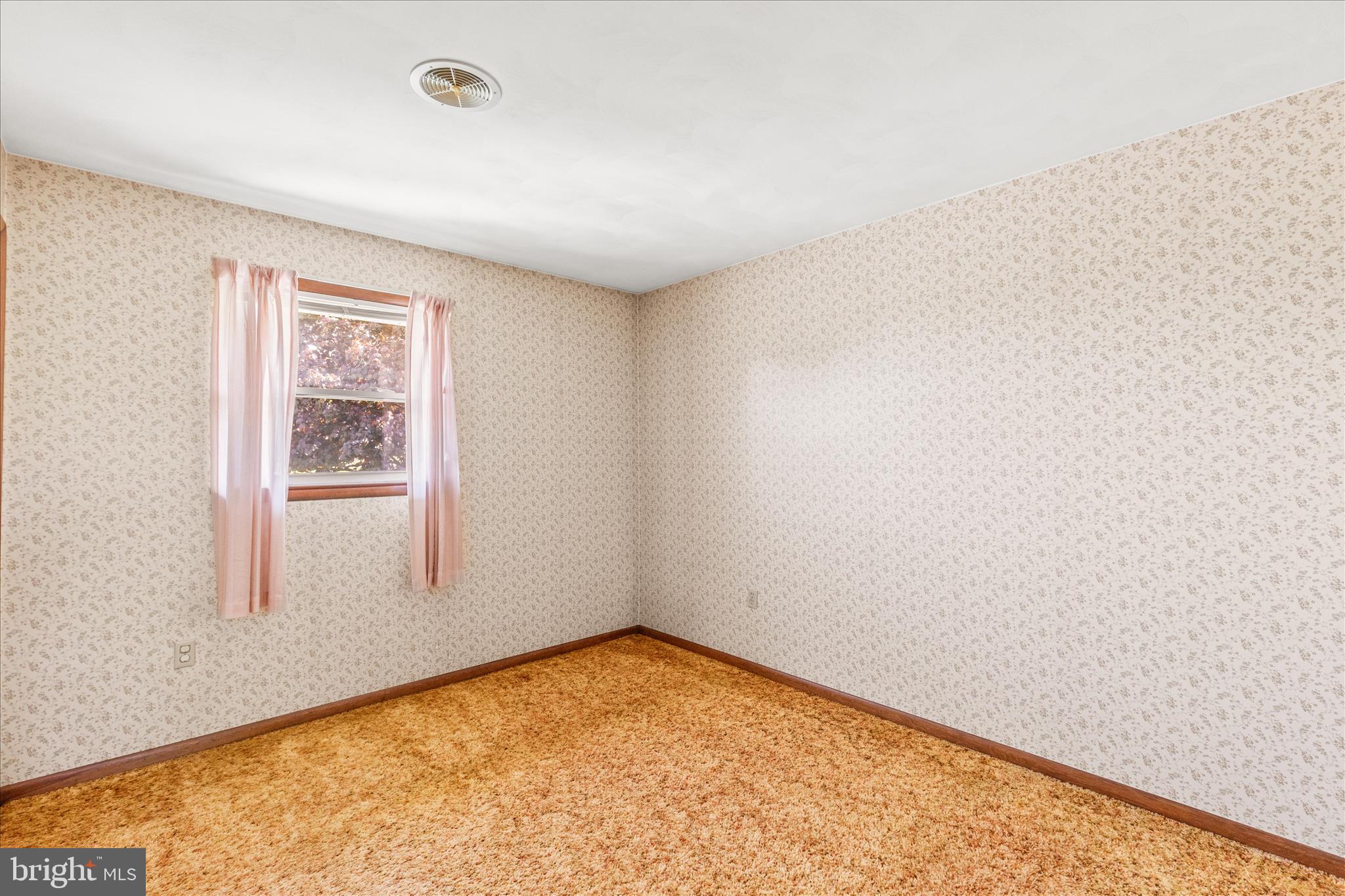 TANGLEWOOD HGHTS - Residential