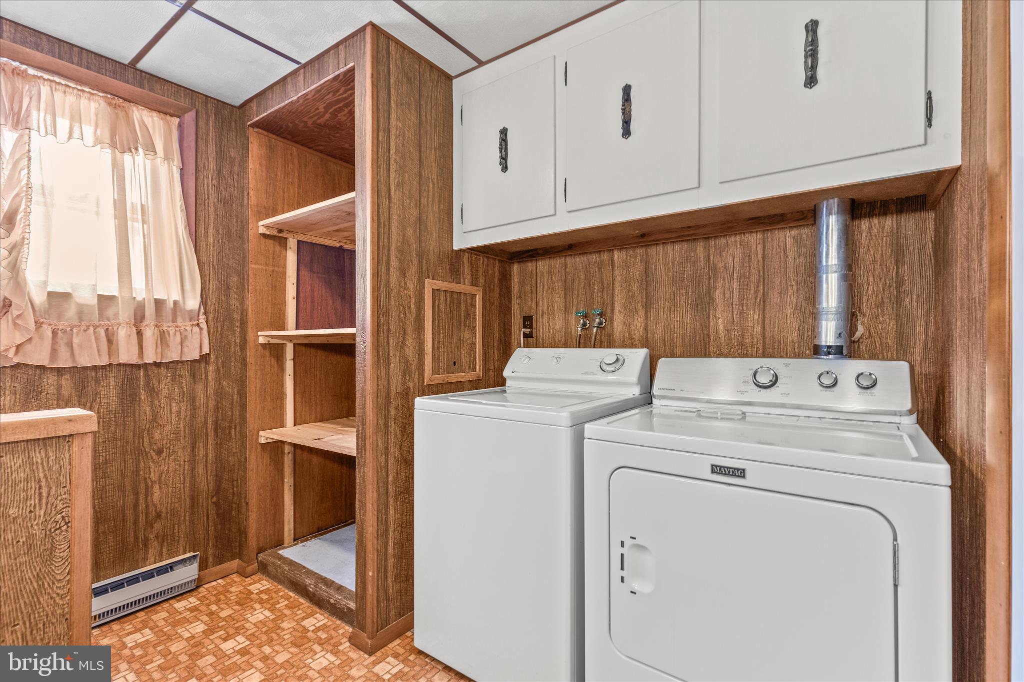 TANGLEWOOD HGHTS - Residential