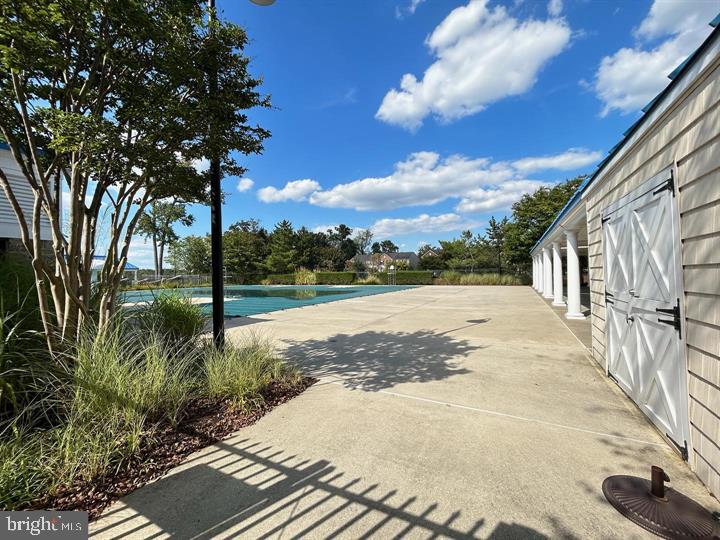 PINEY ORCHARD - Residential Lease