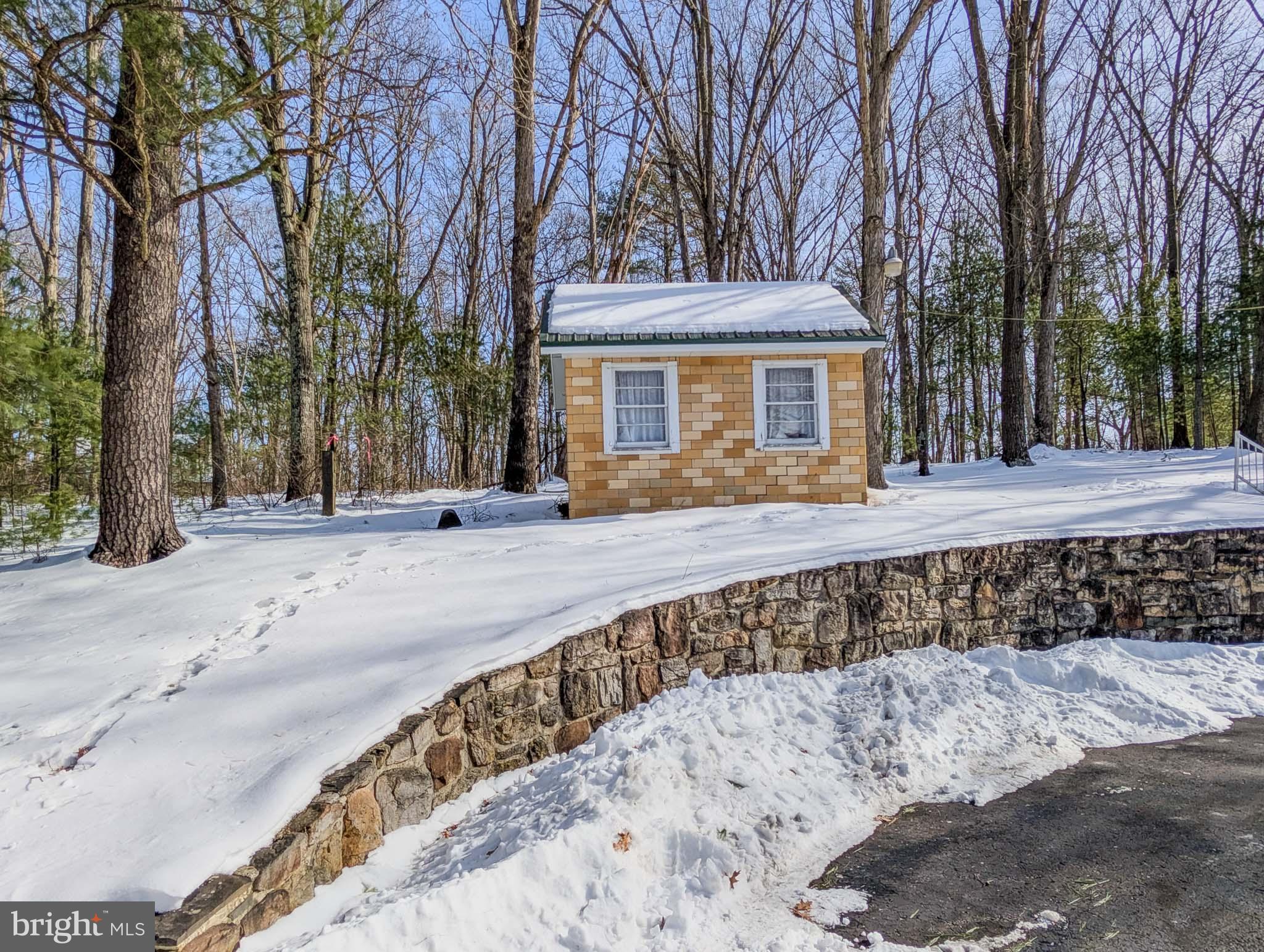 EVERETT - Residential