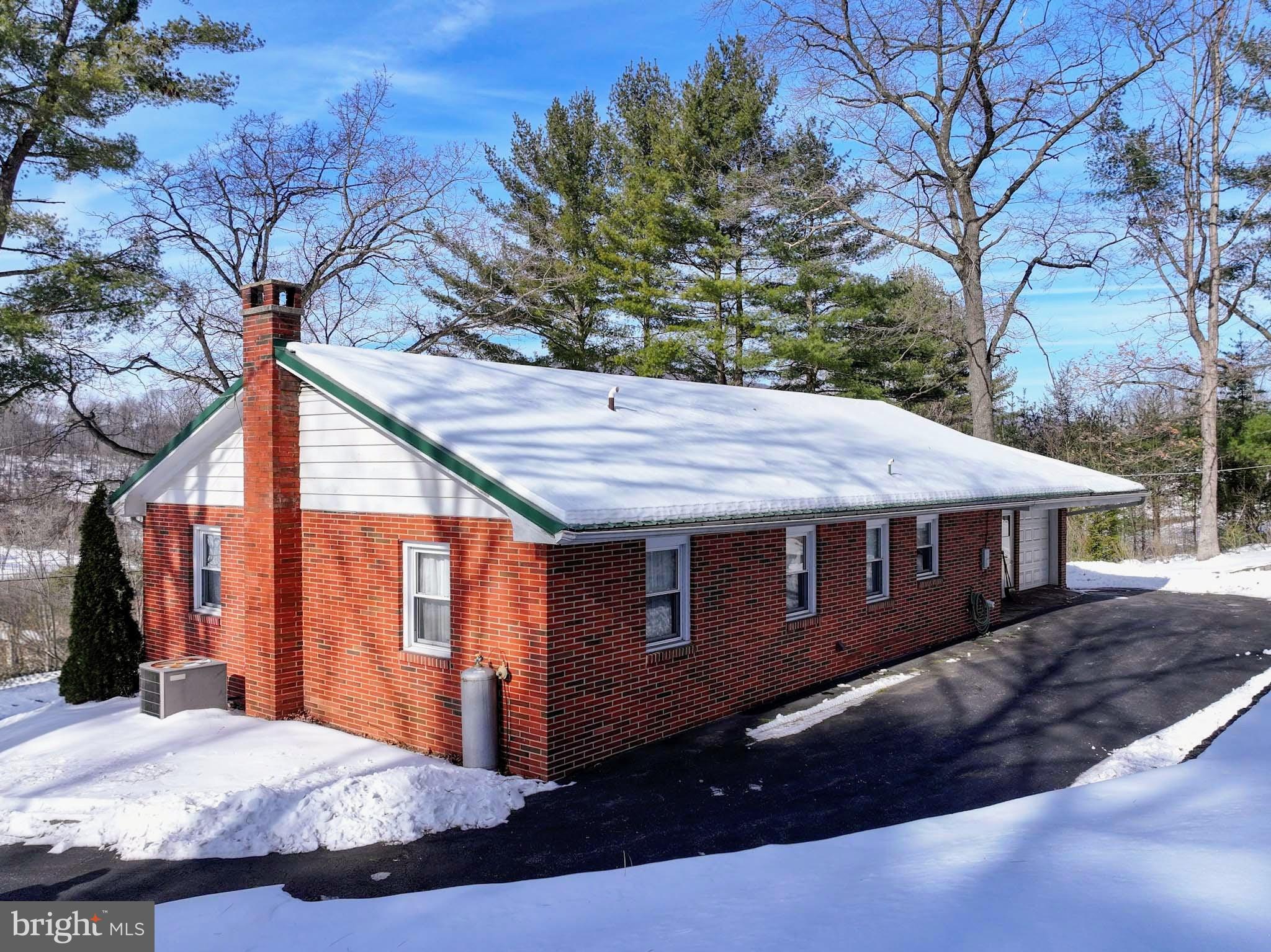 EVERETT - Residential