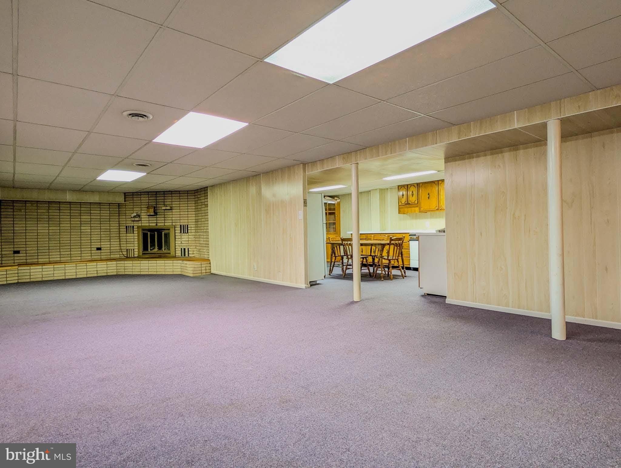 EVERETT - Residential