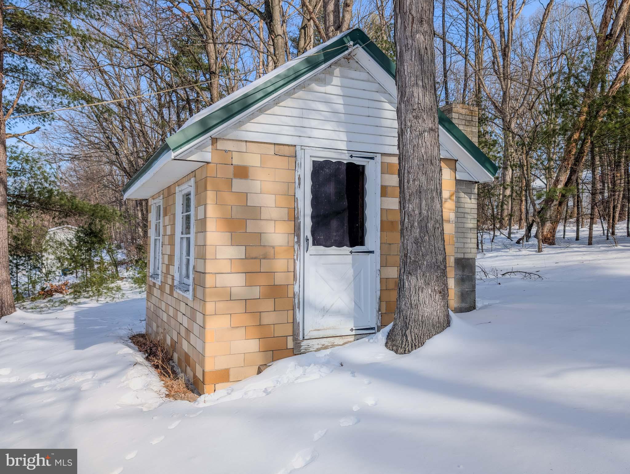 EVERETT - Residential