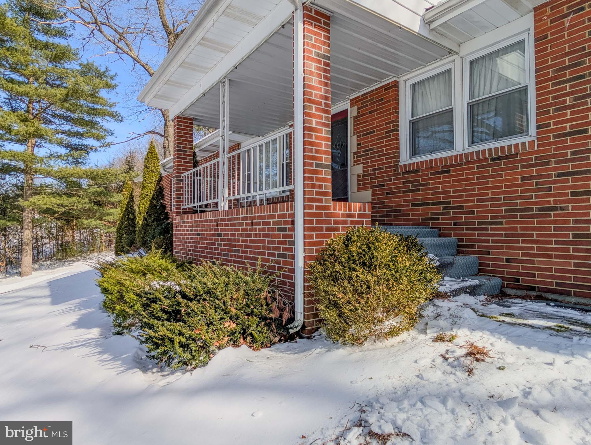 EVERETT - Residential