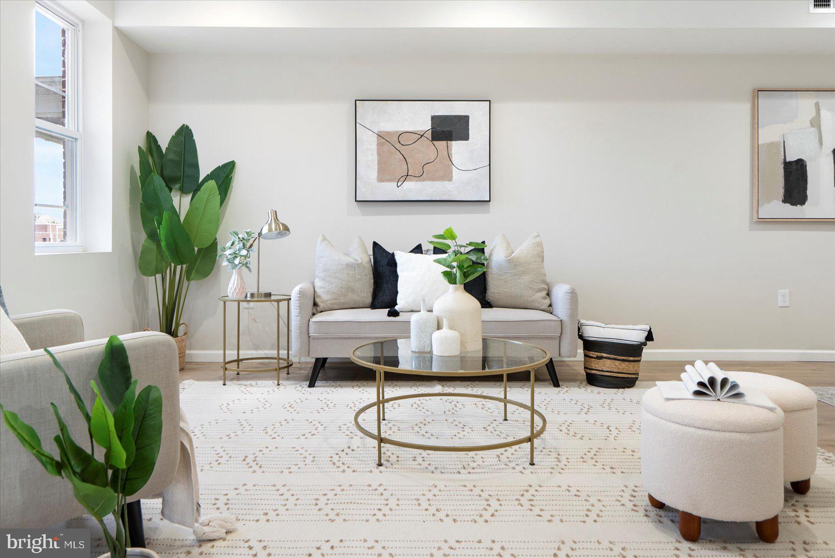 4011 RIDGEWOOD AVENUE