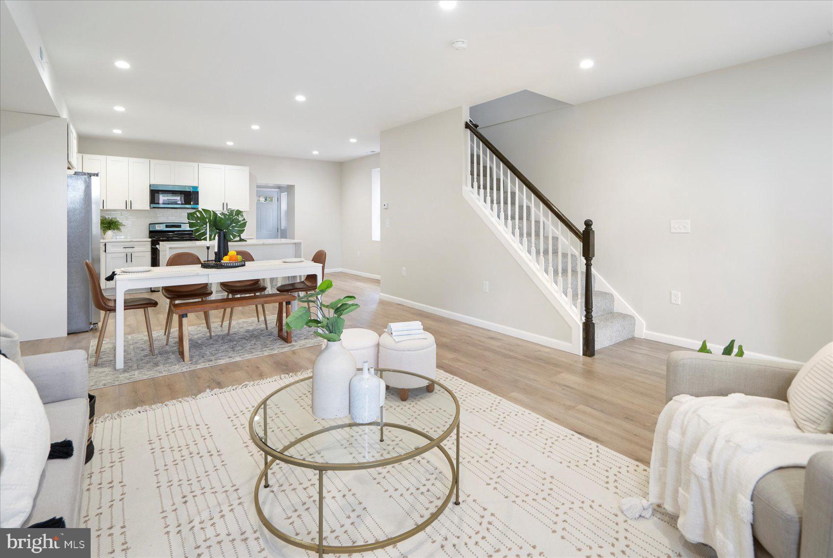 4011 RIDGEWOOD AVENUE