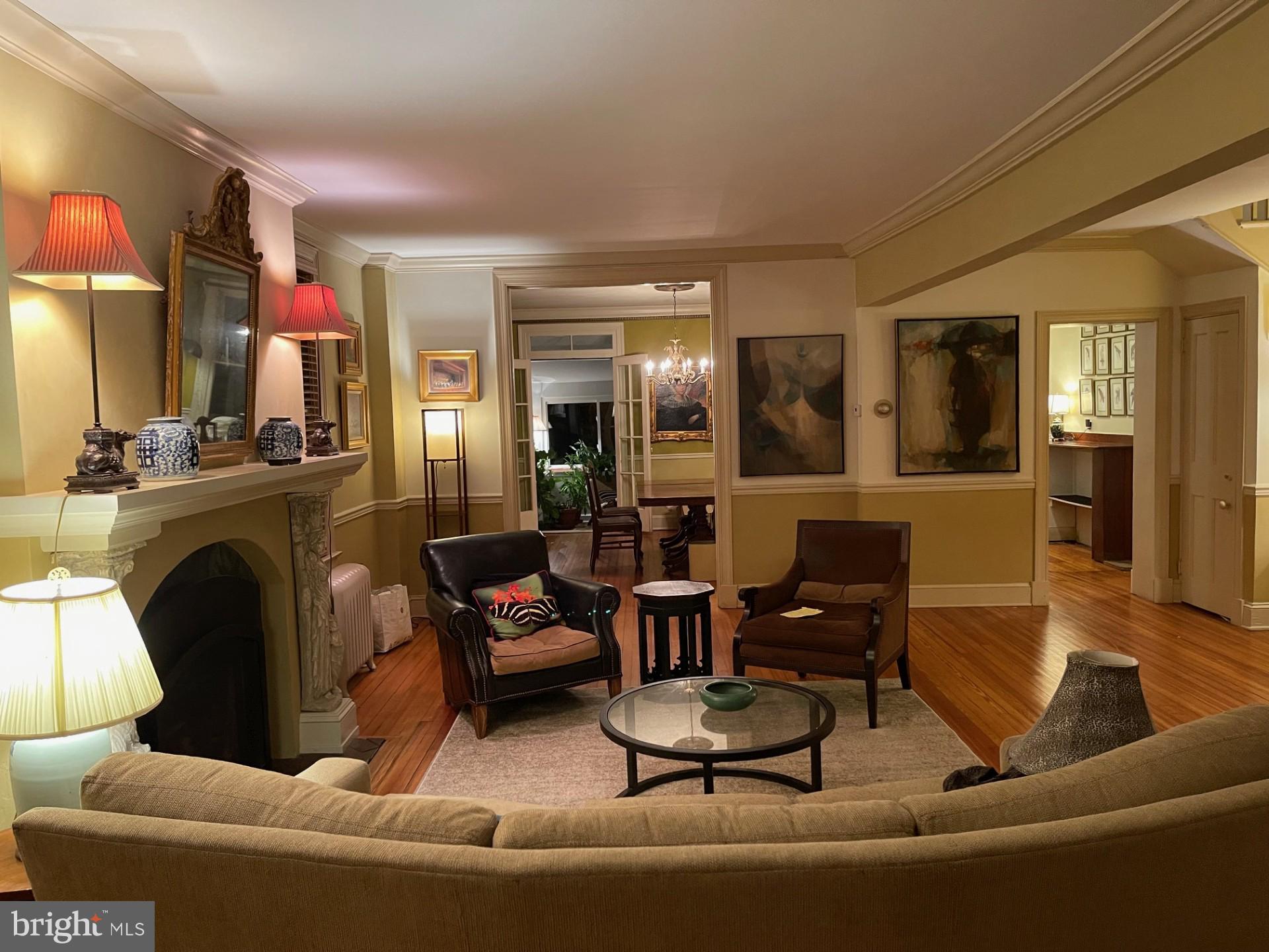 MURRAY HILL - Residential