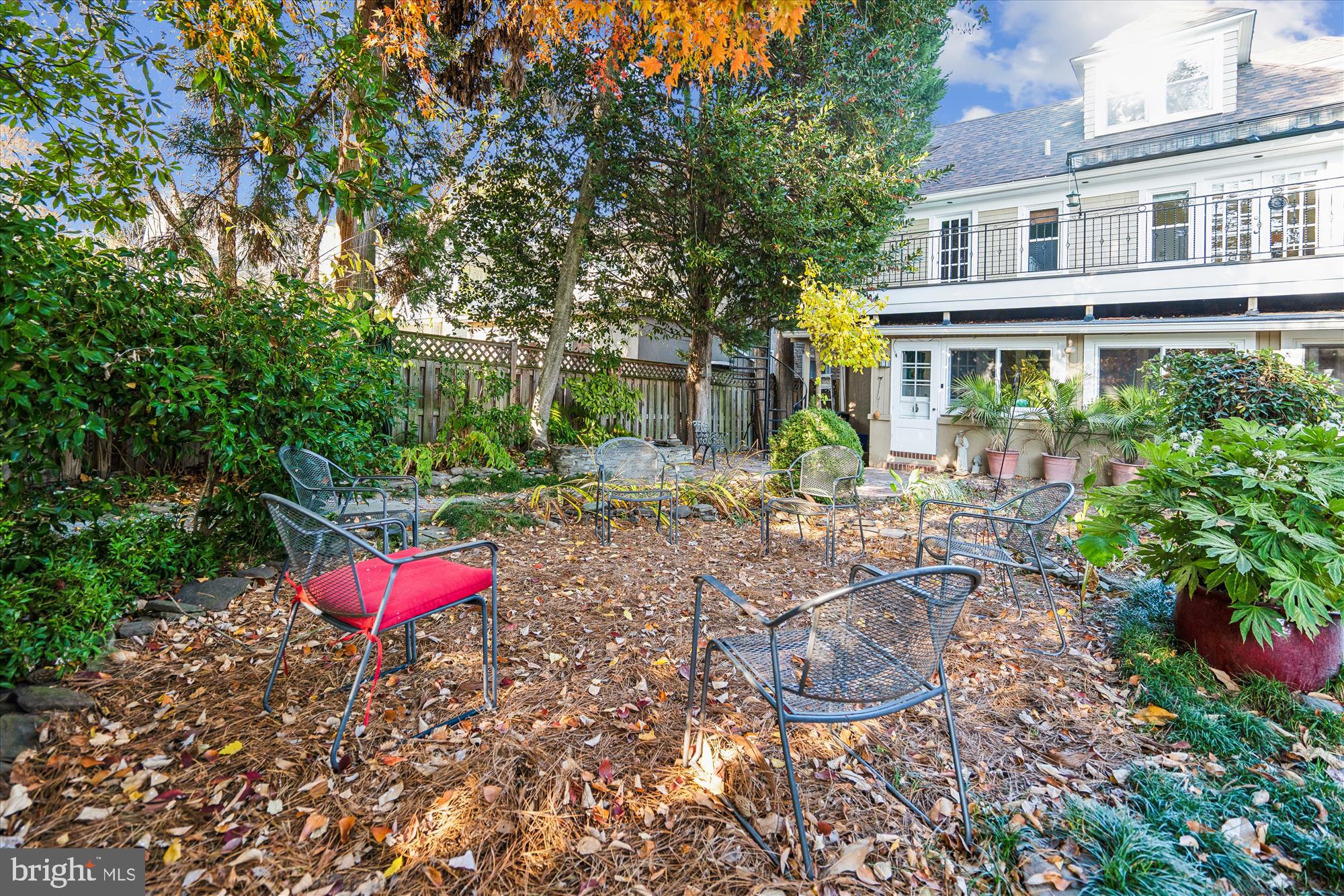 MURRAY HILL - Residential