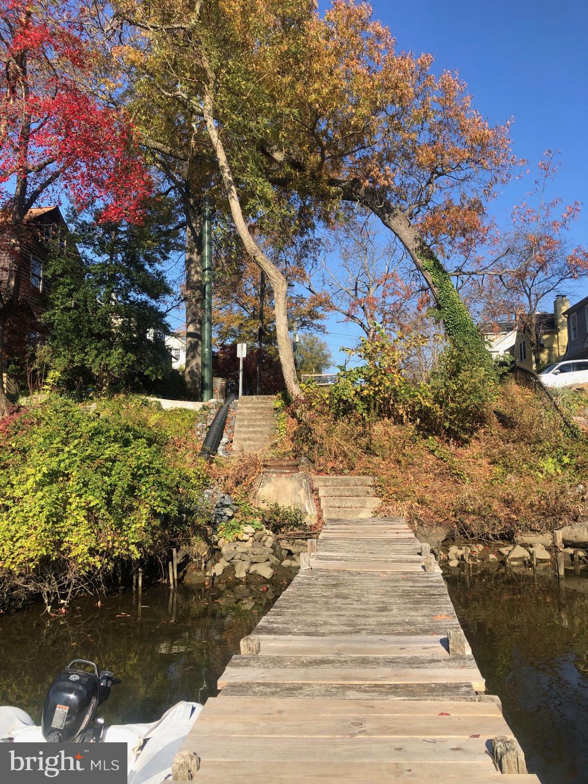 MURRAY HILL - Residential