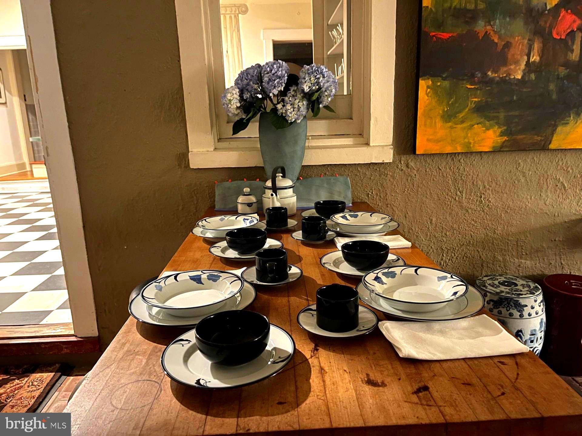 MURRAY HILL - Residential