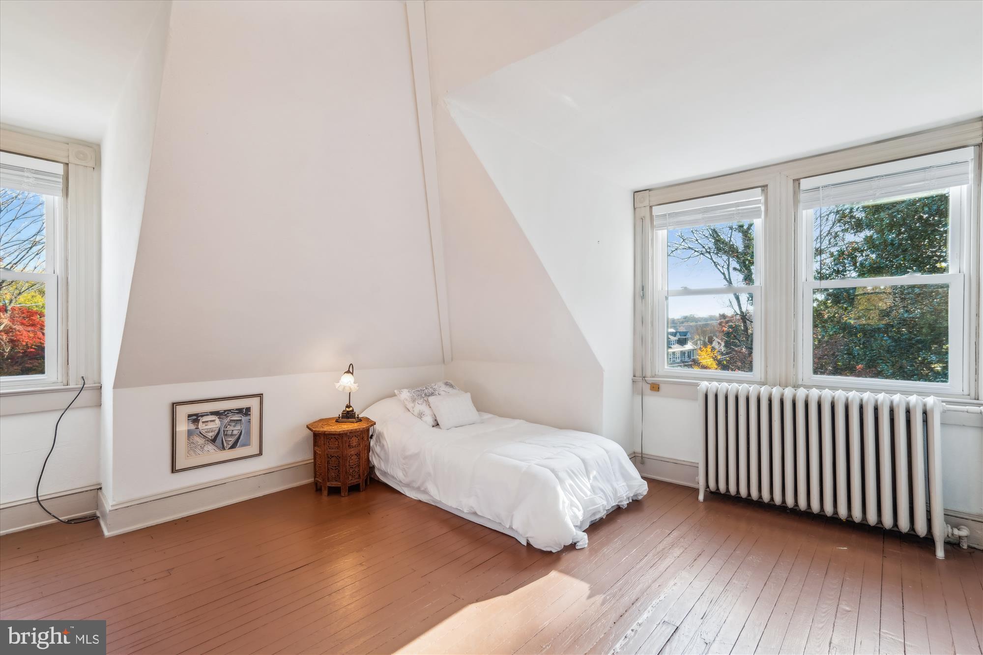 MURRAY HILL - Residential